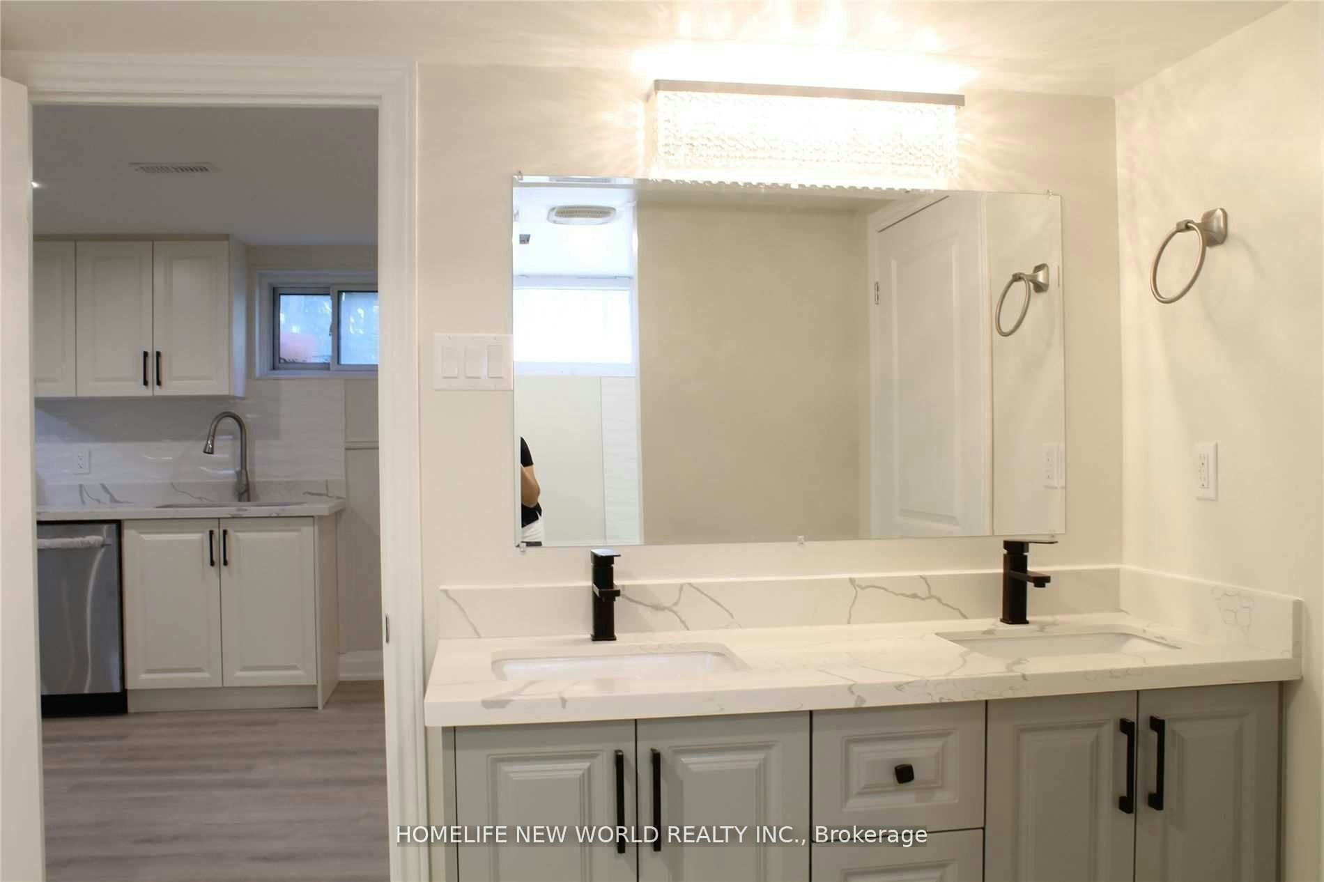 Lower-43 Blaketon Road, Toronto, ON, M9B 4W4 - 9