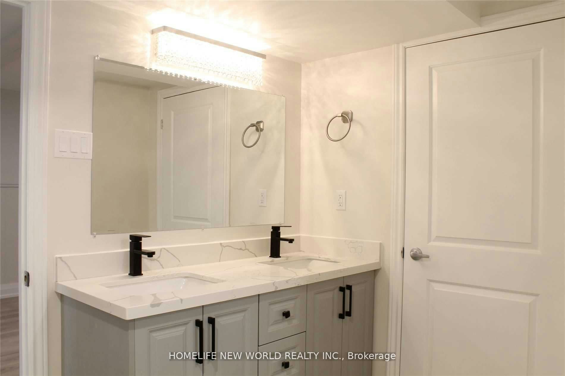 Lower-43 Blaketon Road, Toronto, ON, M9B 4W4 - 8