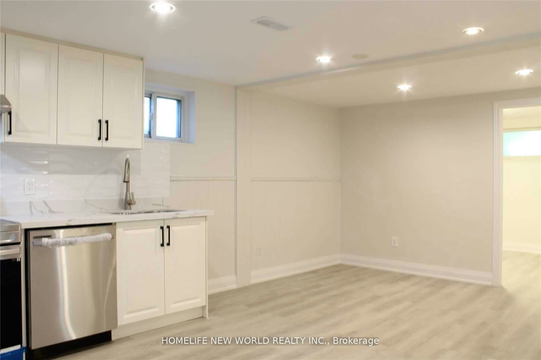Lower-43 Blaketon Road, Toronto, ON, M9B 4W4 - 4