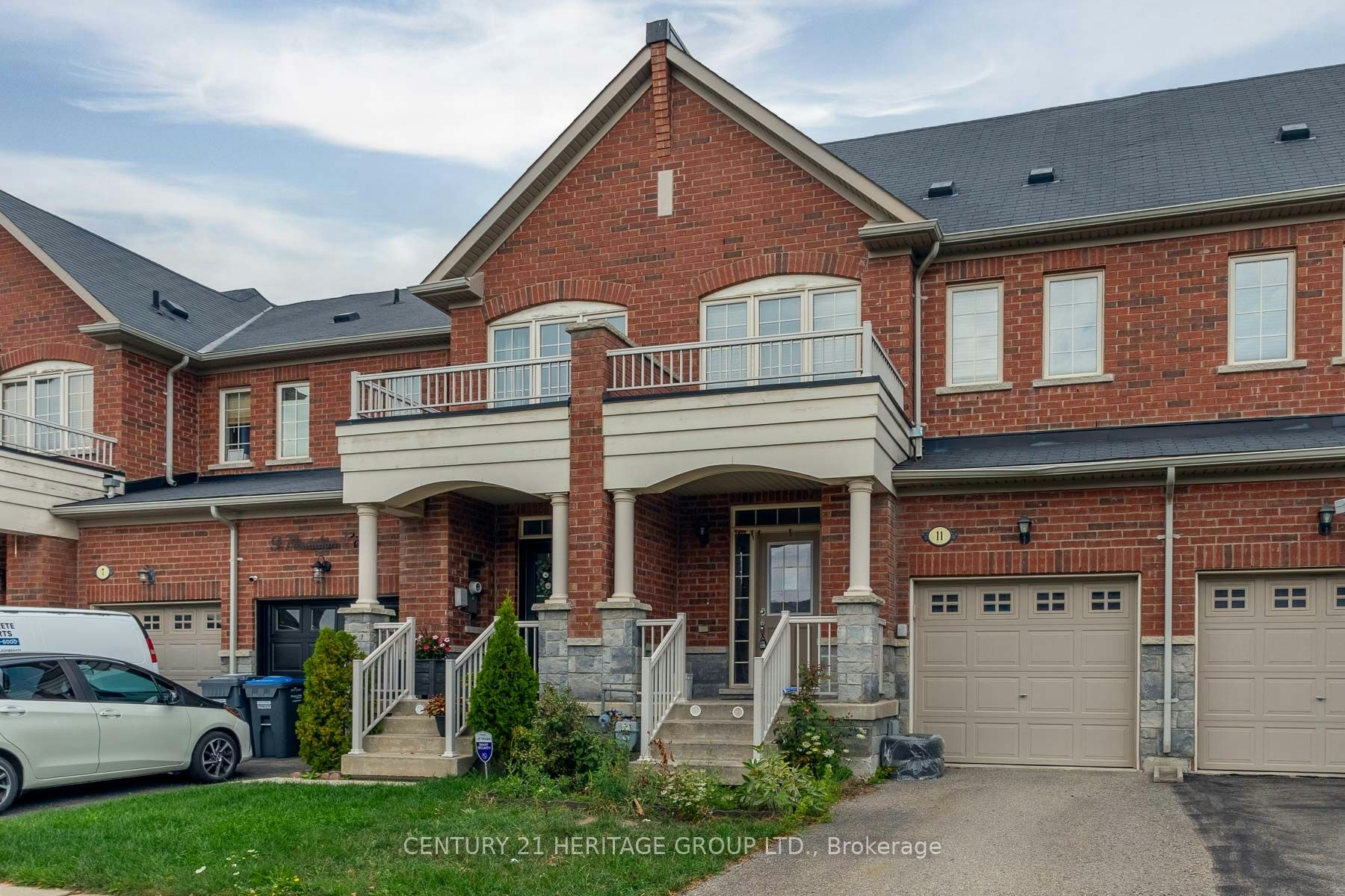 11 Pendulum Circle, Brampton, ON, L6R 3N5