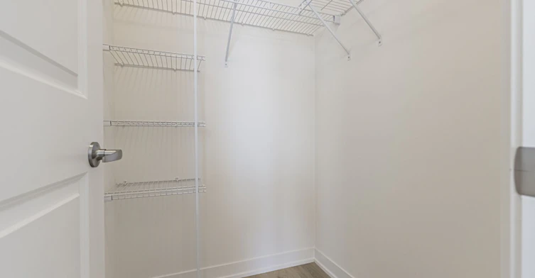 4106-38 Annie Craig Drive, Toronto, ON, M8V 0G9 - 19