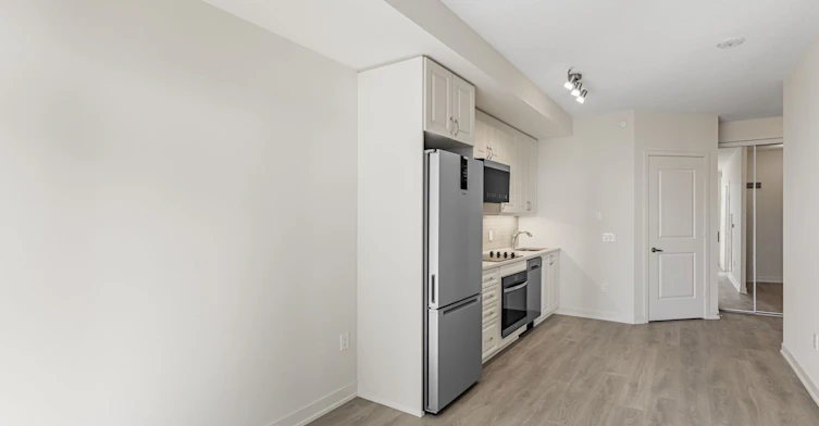 4106-38 Annie Craig Drive, Toronto, ON, M8V 0G9 - 9