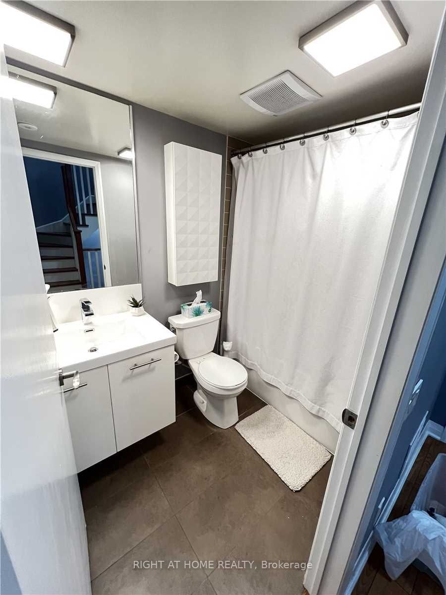 15-1 Valhalla Inn Road, Toronto, ON, M9B 1S9 - 17