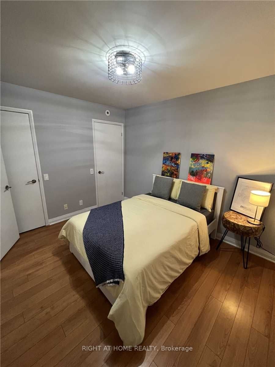 15-1 Valhalla Inn Road, Toronto, ON, M9B 1S9 - 16