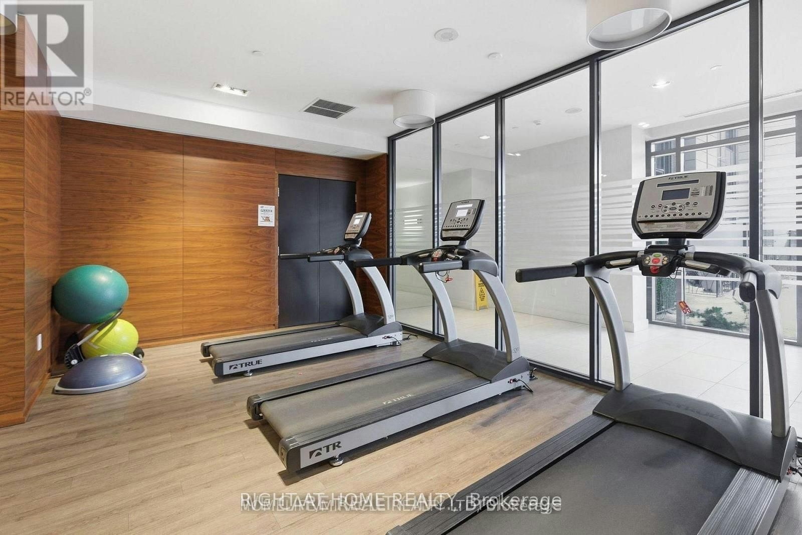 15-1 Valhalla Inn Road, Toronto, ON, M9B 1S9 - 22