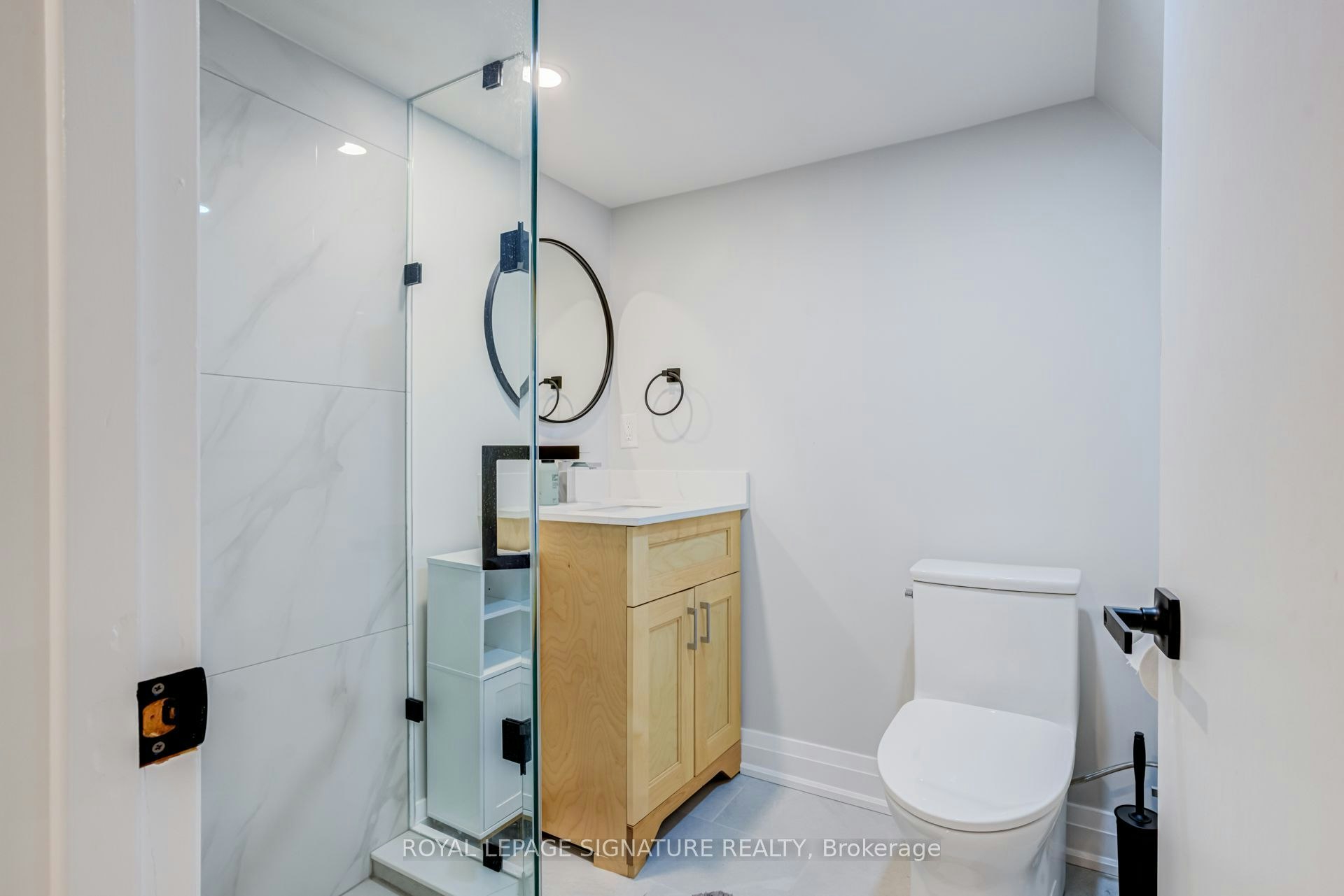 1316 Kipling Avenue, Toronto, ON, M9B 3N8 - 33