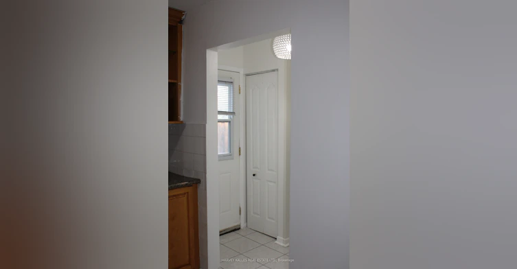 102 Goldcrest Road, Brampton, ON, L6S 1H2 - 4