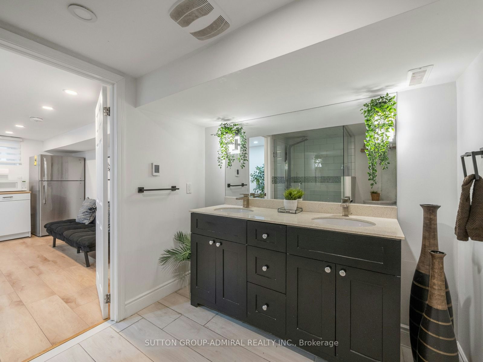 65 Woodbury Road, Toronto, ON, M8W 1X8 - 32