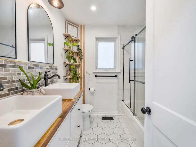 65 Woodbury Road, Toronto, ON, M8W 1X8 - 22