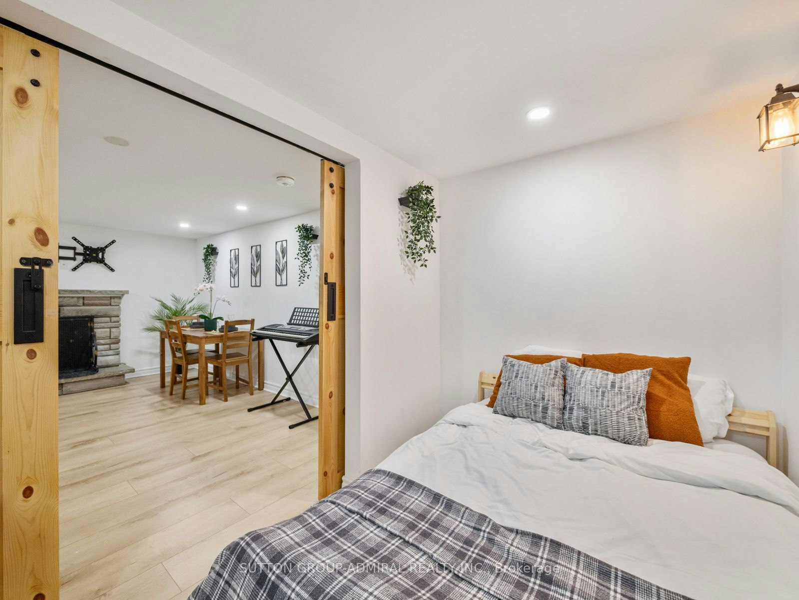 65 Woodbury Road, Toronto, ON, M8W 1X8 - 38