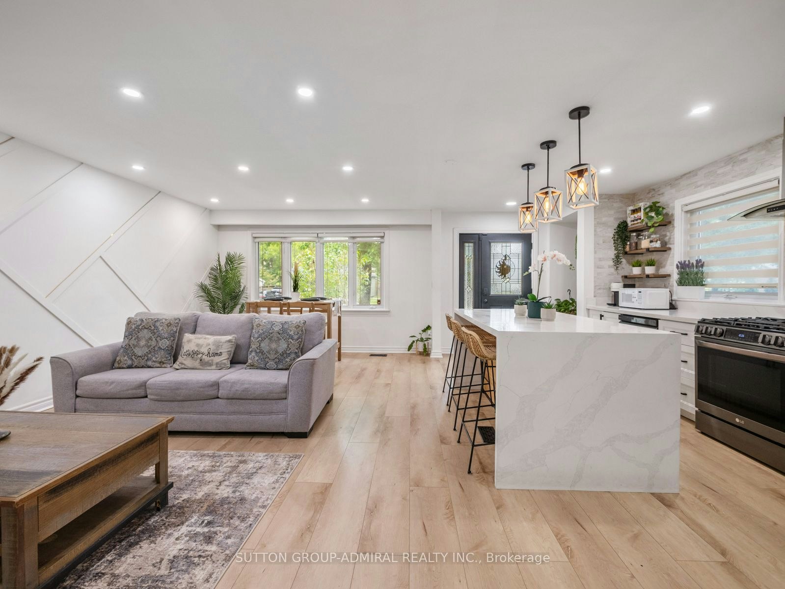 65 Woodbury Road, Toronto, ON, M8W 1X8 - 12