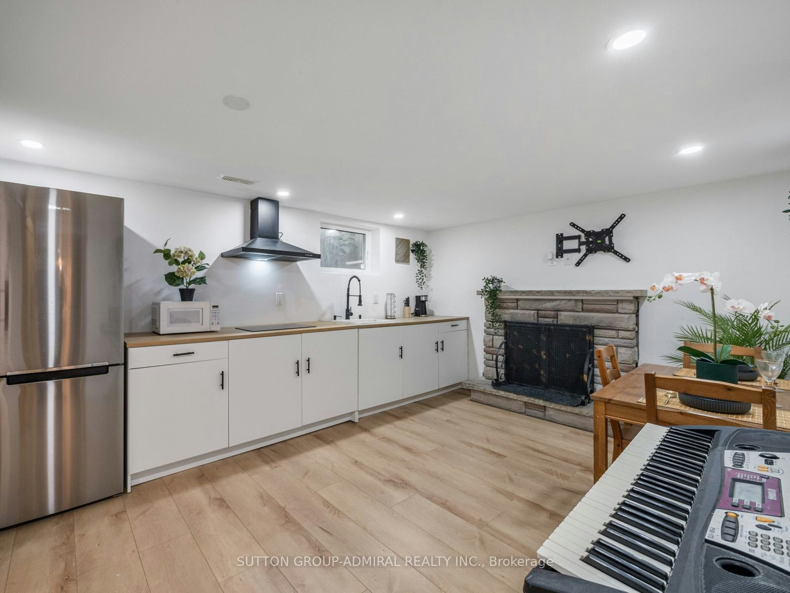 65 Woodbury Road, Toronto, ON, M8W 1X8 - 34