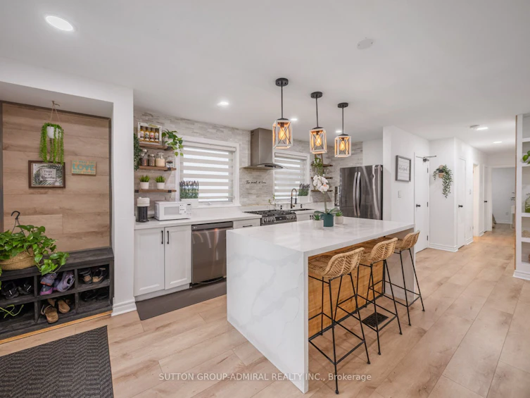 65 Woodbury Road, Toronto, ON, M8W 1X8 - 6