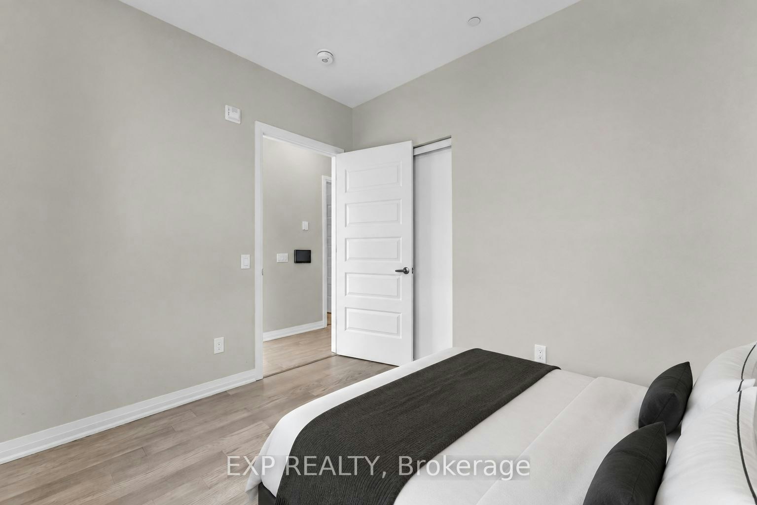 416-95 Dundas Street W, Oakville, ON, L6M 5N4 - 13