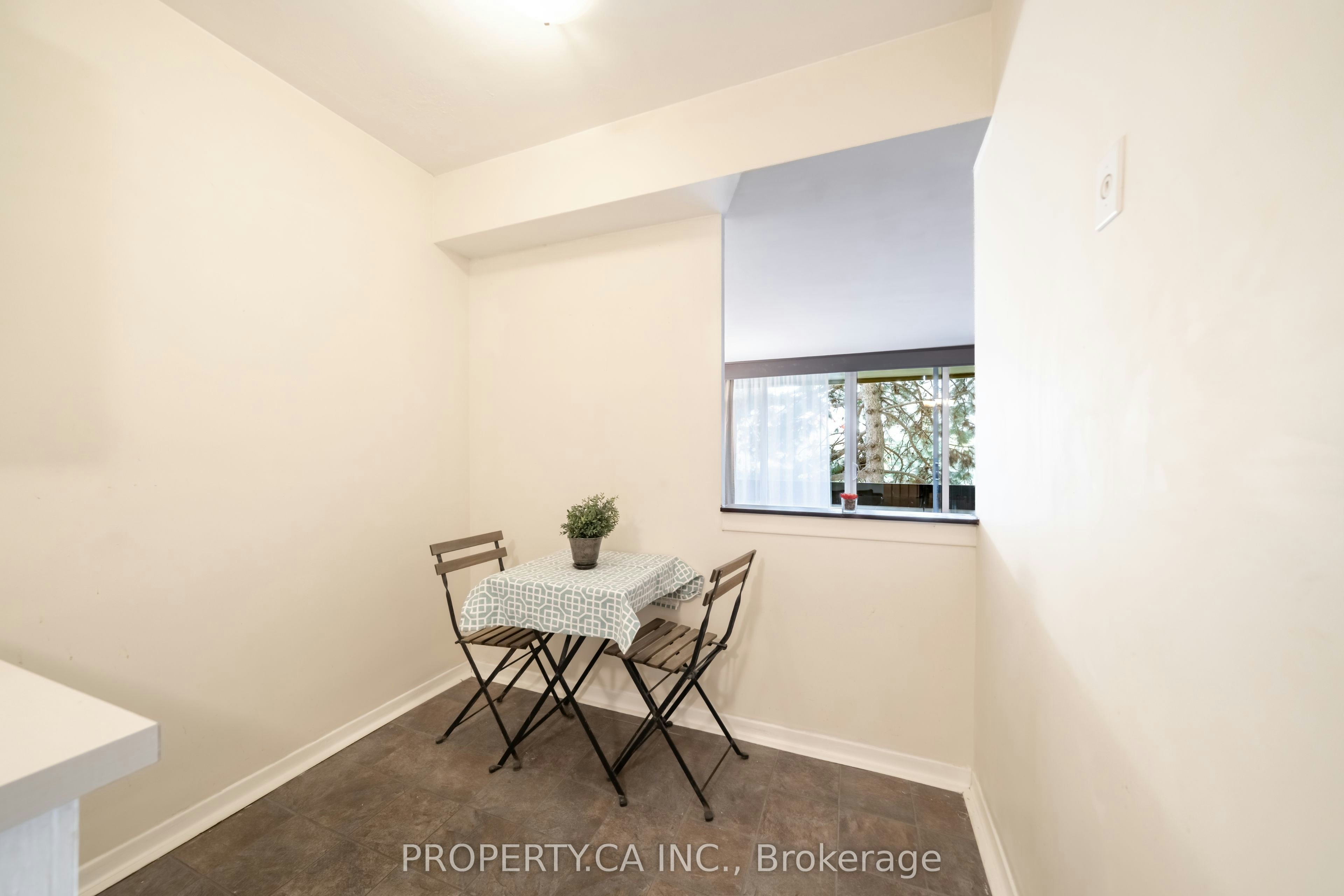 307-455 Sentinel Road, Toronto, ON, M3J 2T6 - 14