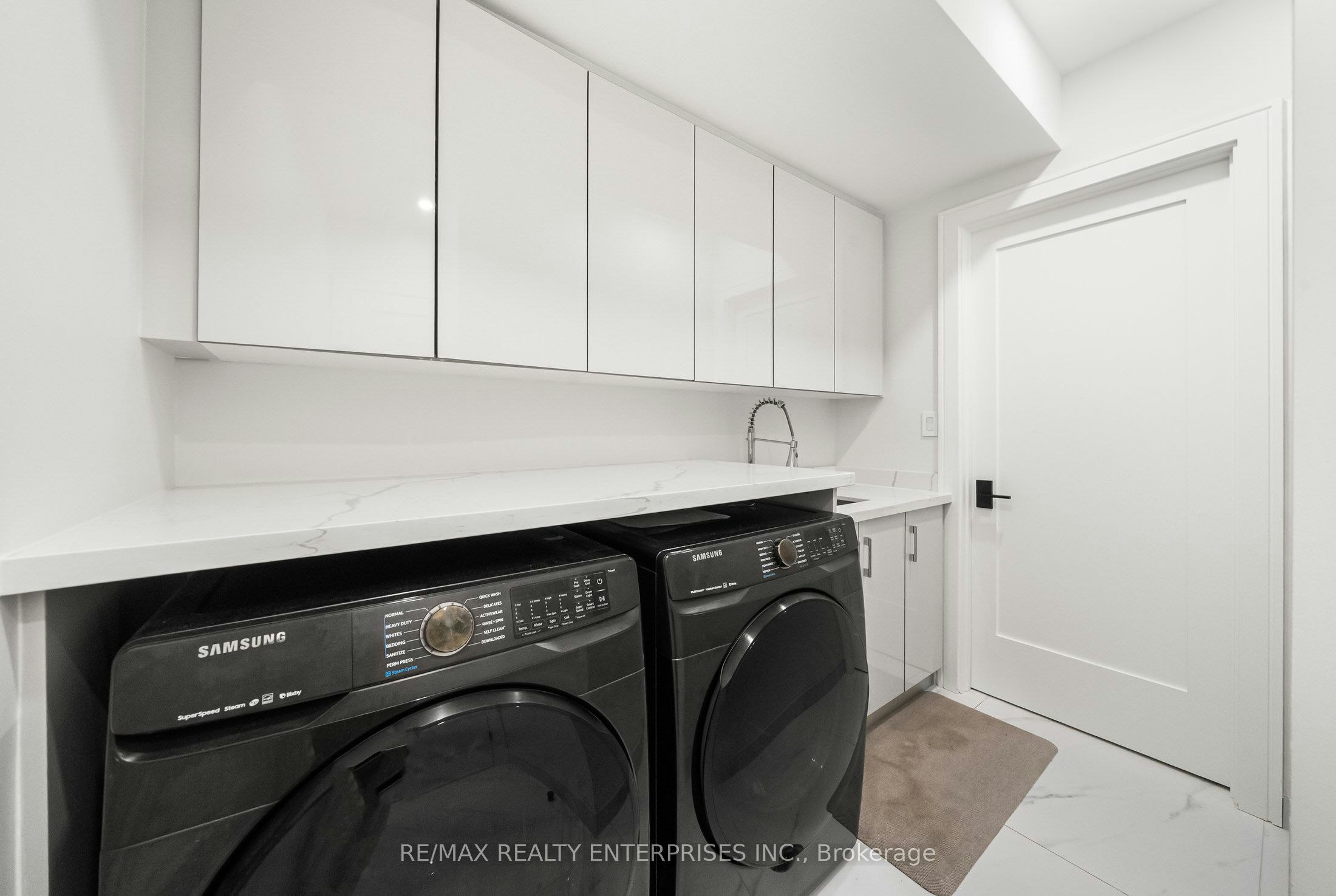 1362 Kenmuir Avenue, Mississauga, ON, L5G 4B4 - 38