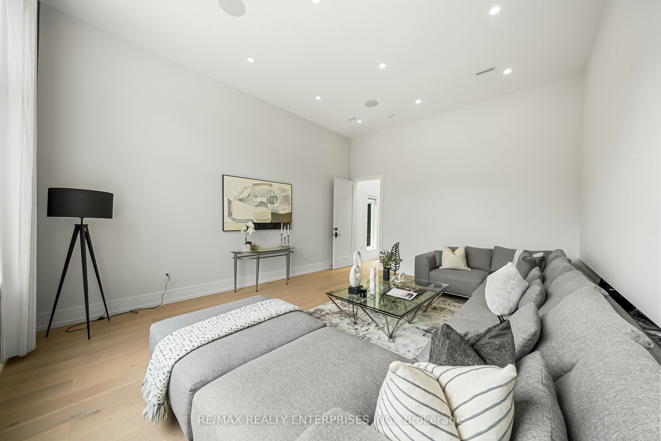 1362 Kenmuir Avenue, Mississauga, ON, L5G 4B4 - 18