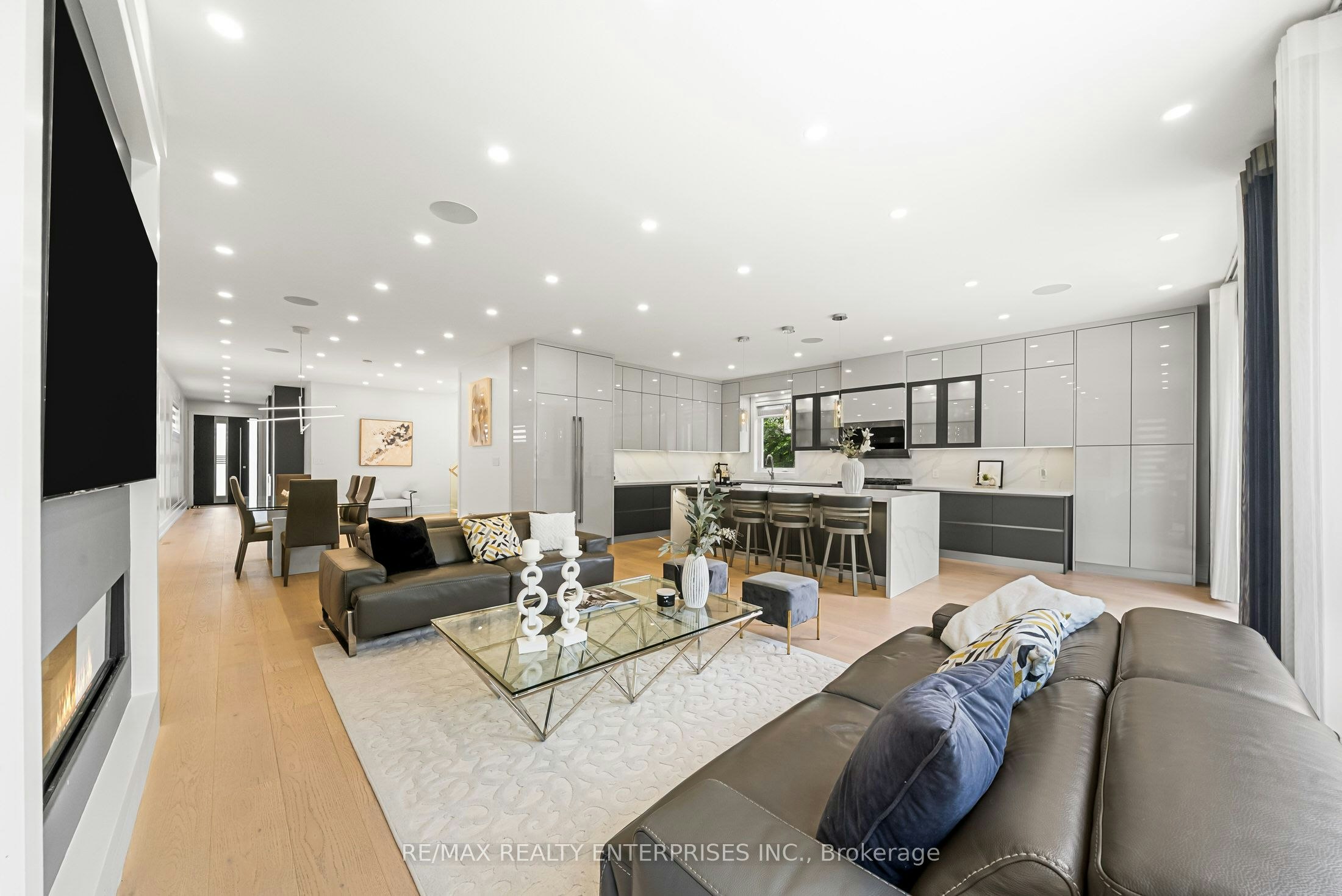 1362 Kenmuir Avenue, Mississauga, ON, L5G 4B4 - 12