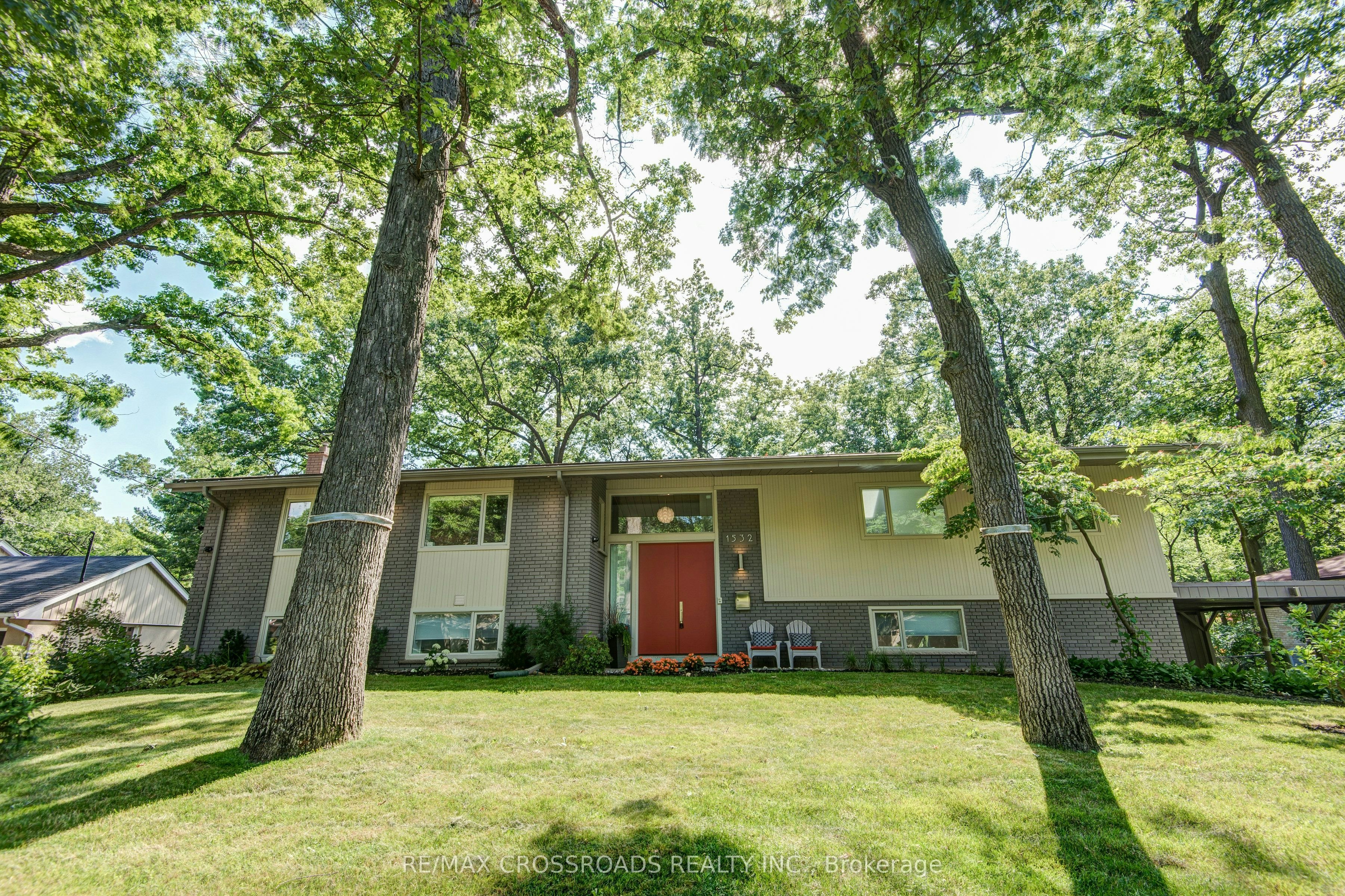 1532 Merrow Road, Mississauga, ON, L5J 3C5