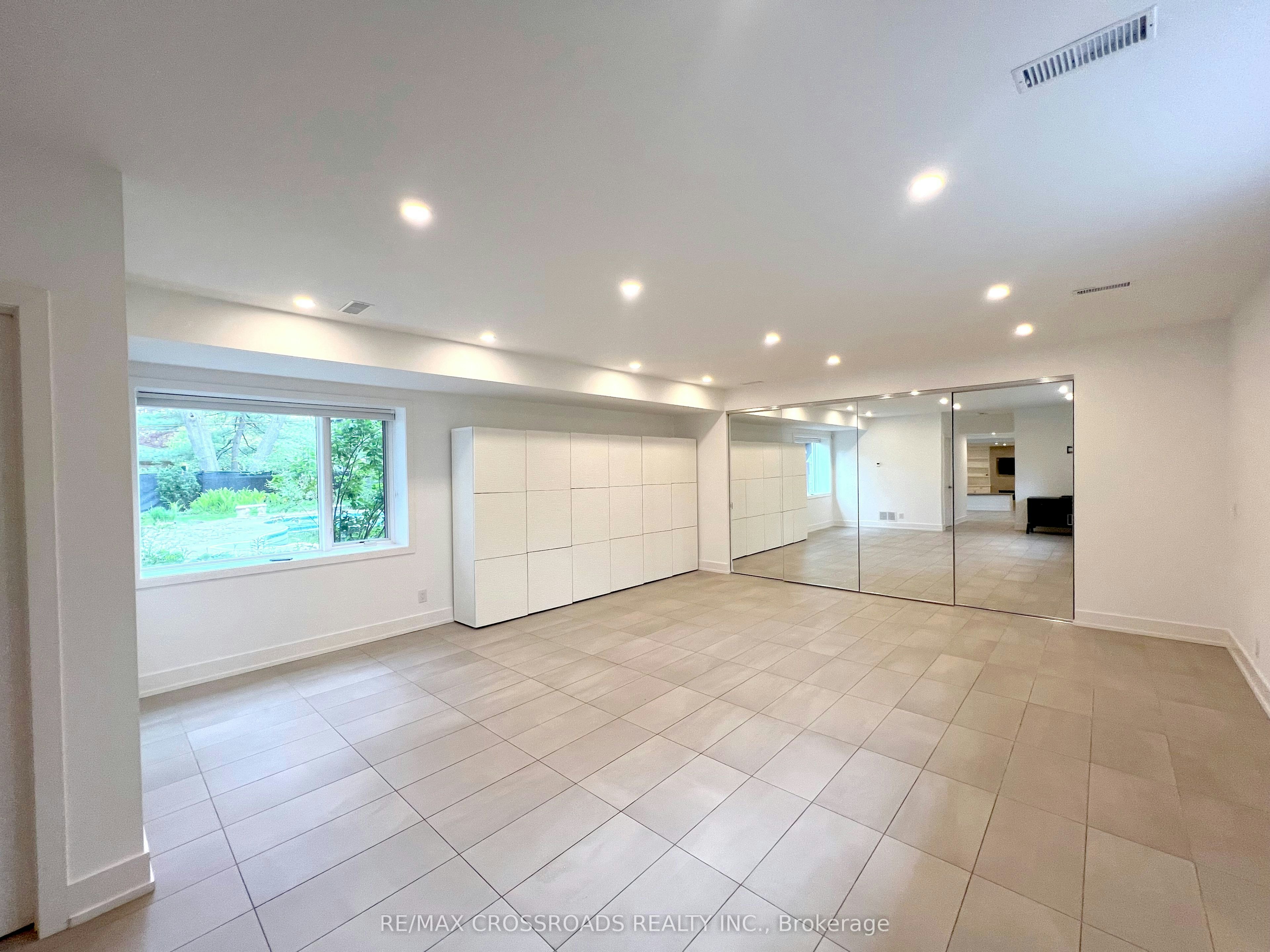 1532 Merrow Road, Mississauga, ON, L5J 3C5 - 12