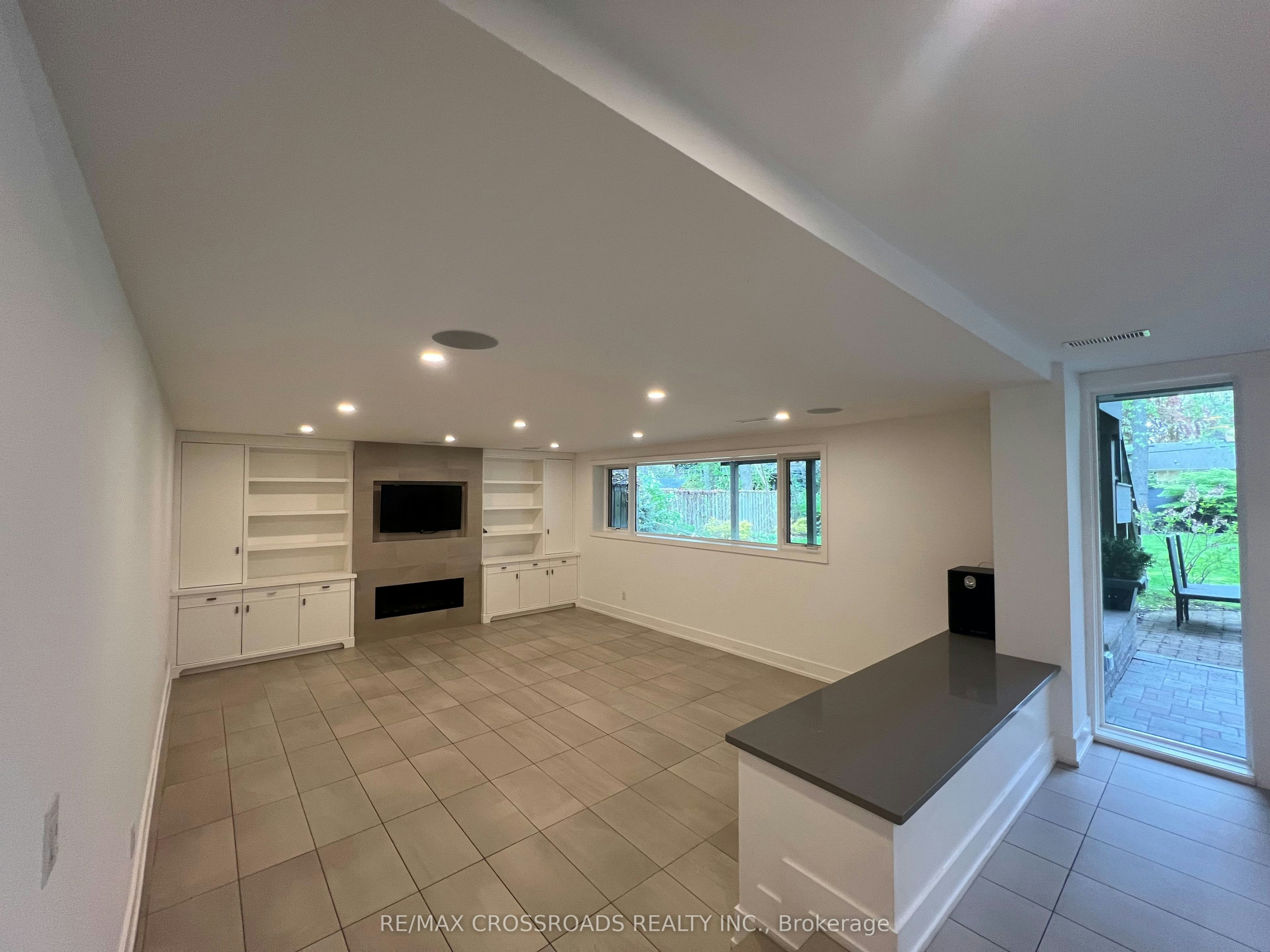 1532 Merrow Road, Mississauga, ON, L5J 3C5 - 16