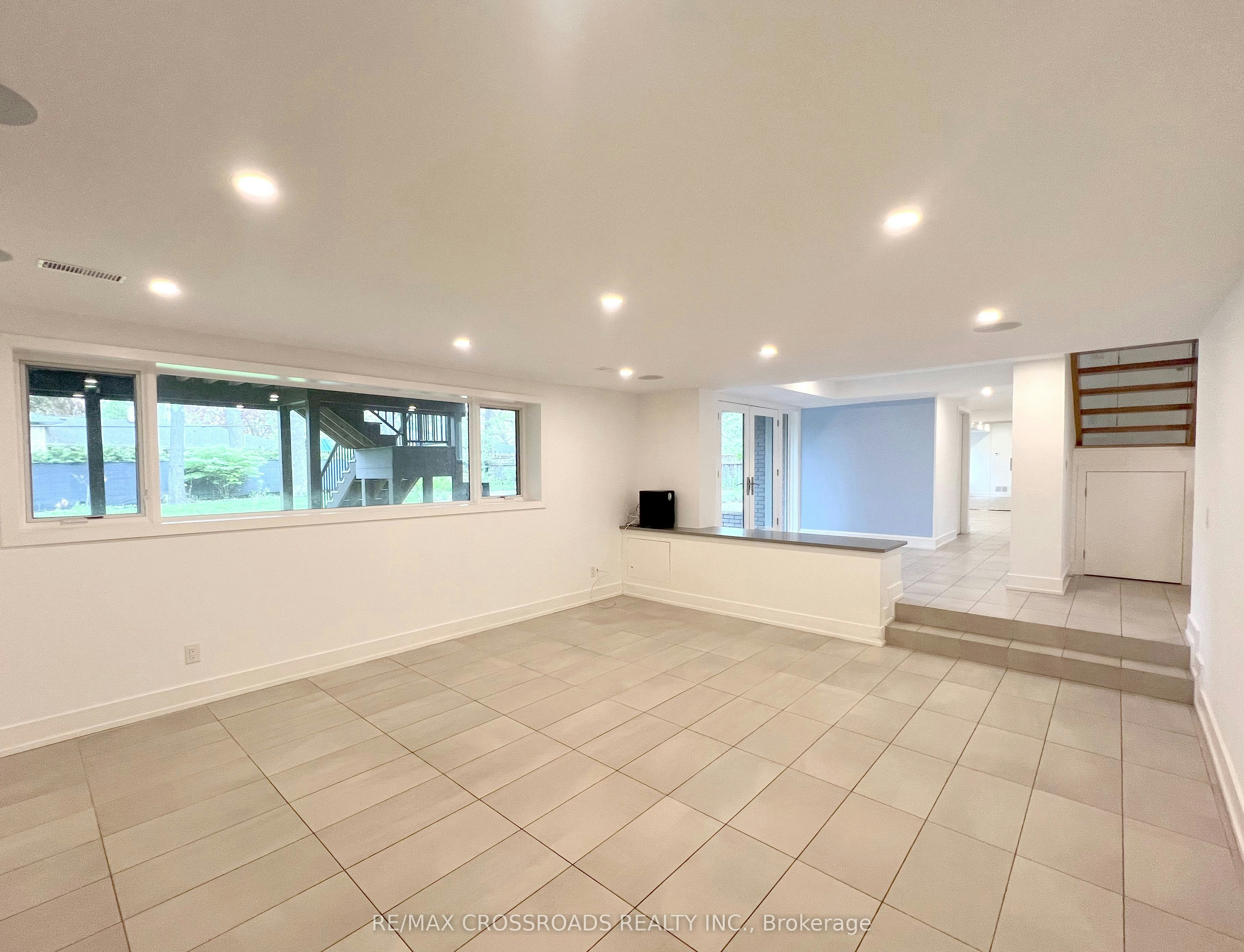 1532 Merrow Road, Mississauga, ON, L5J 3C5 - 17