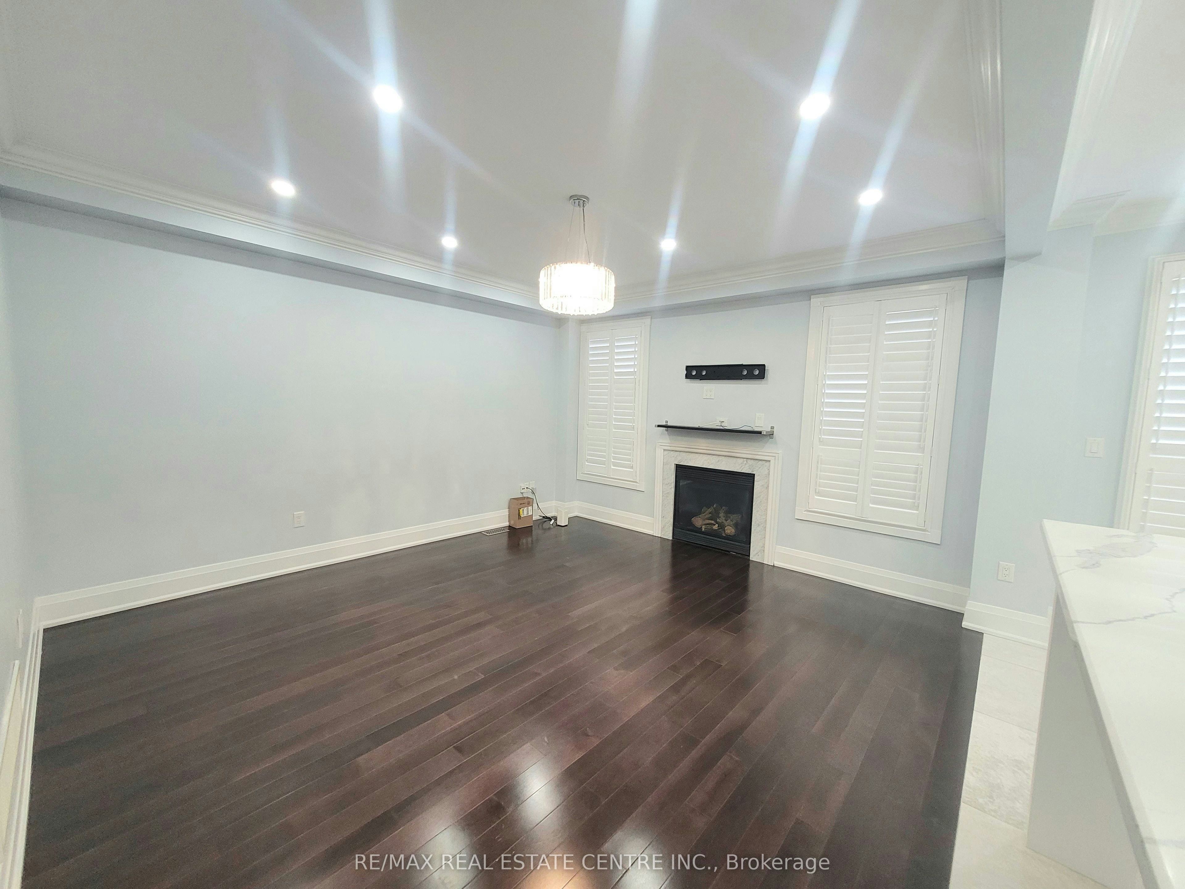 3081 Mission Hill Drive, Mississauga, ON, L5M 0B8 - 8