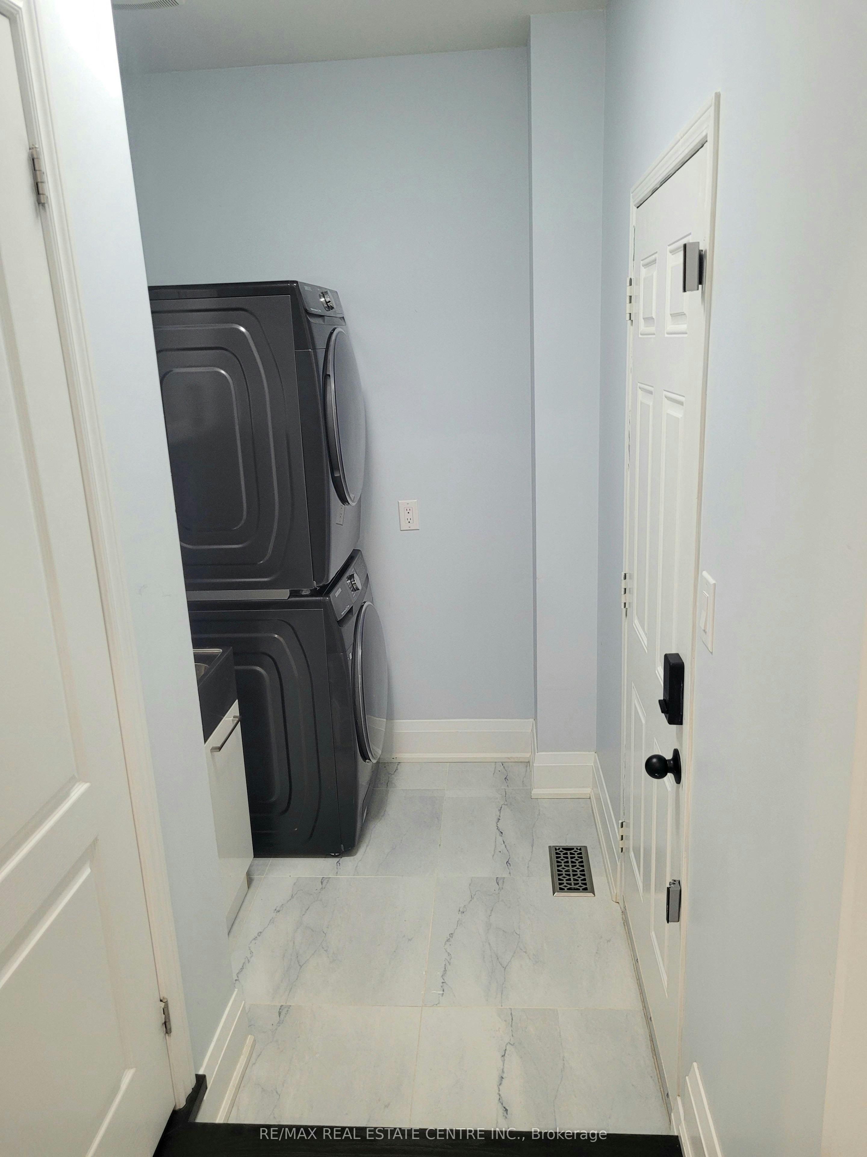 3081 Mission Hill Drive, Mississauga, ON, L5M 0B8 - 13