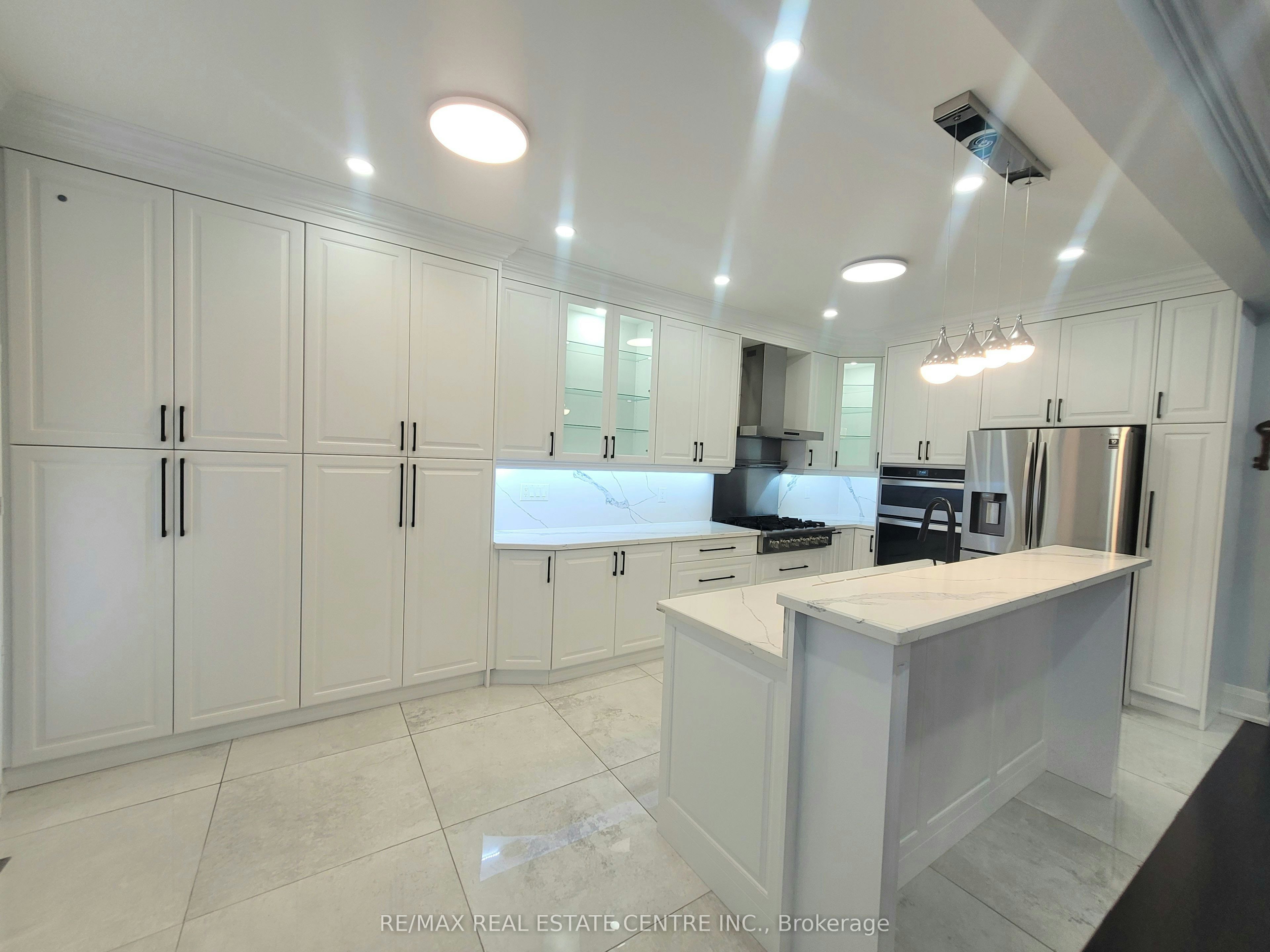 3081 Mission Hill Drive, Mississauga, ON, L5M 0B8 - 12