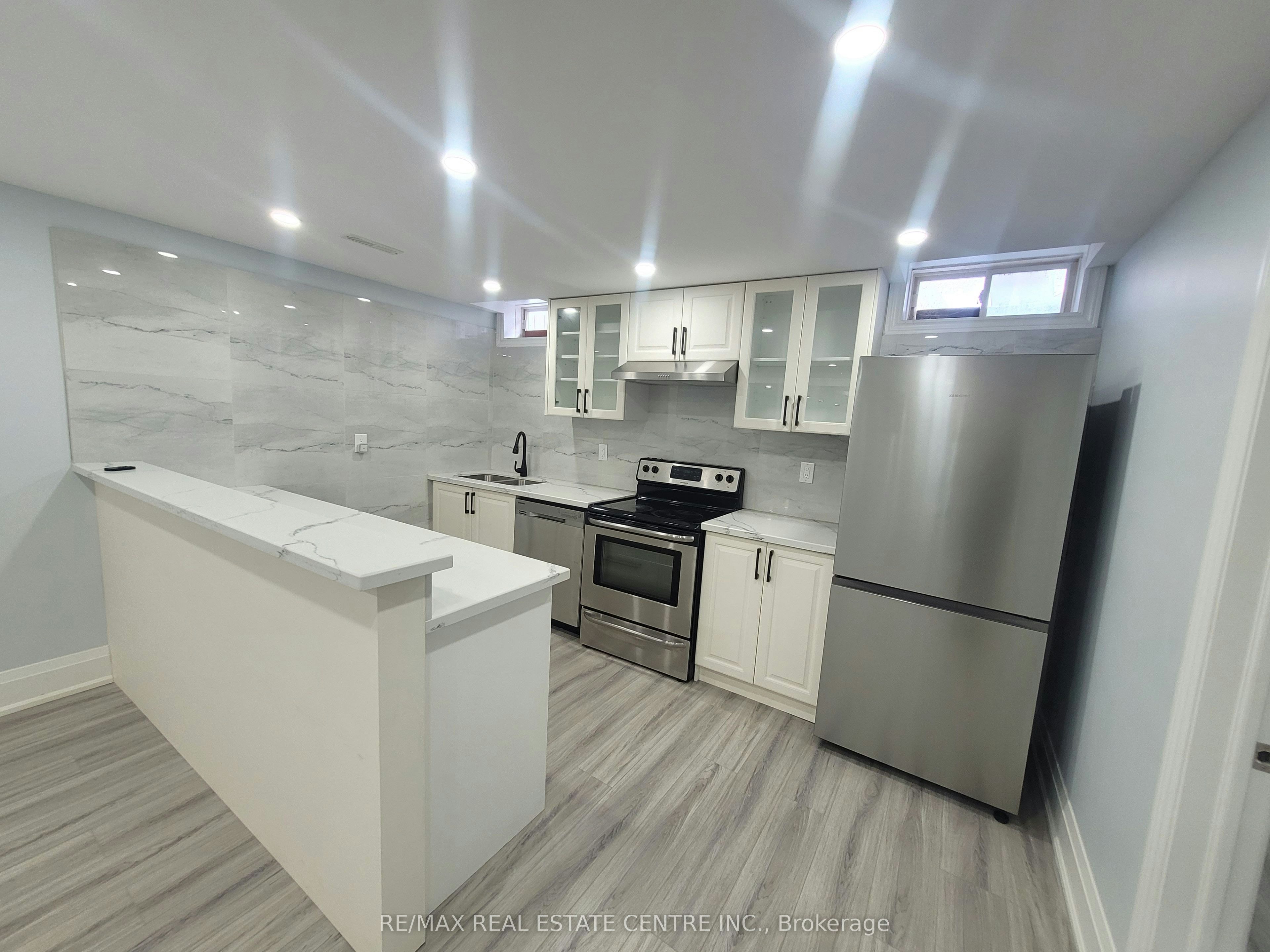 3081 Mission Hill Drive, Mississauga, ON, L5M 0B8 - 29