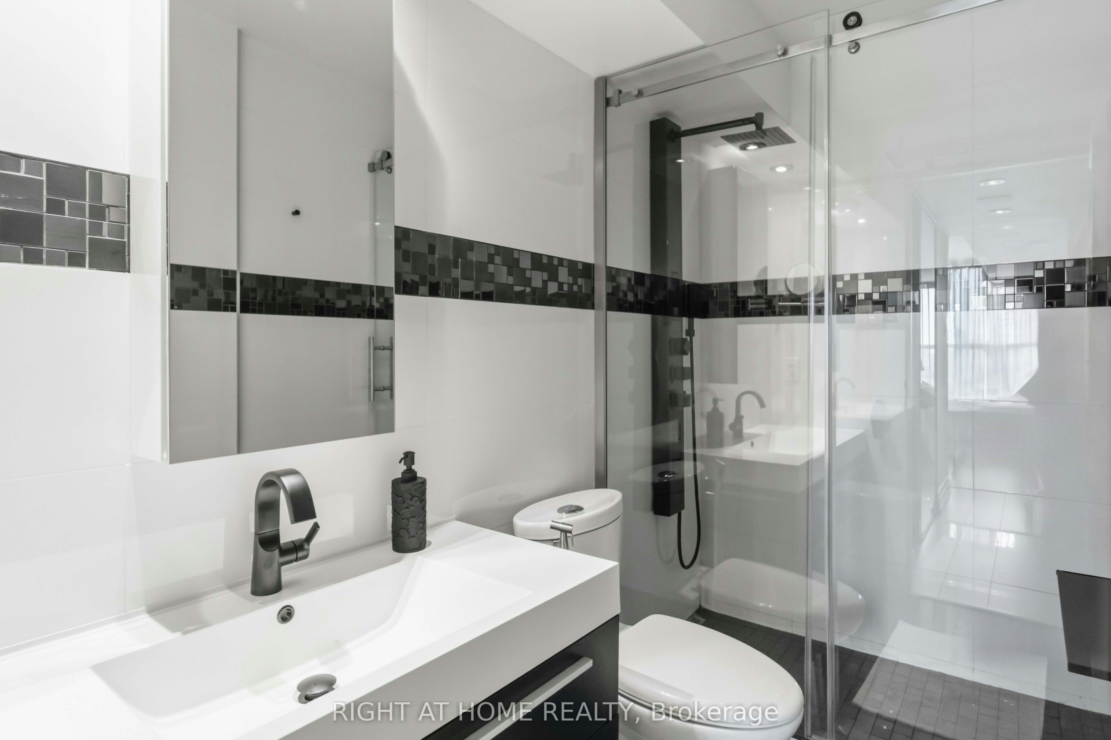 2407-25 Trailwood Drive, Mississauga, ON, L4Z 3K9 - 18