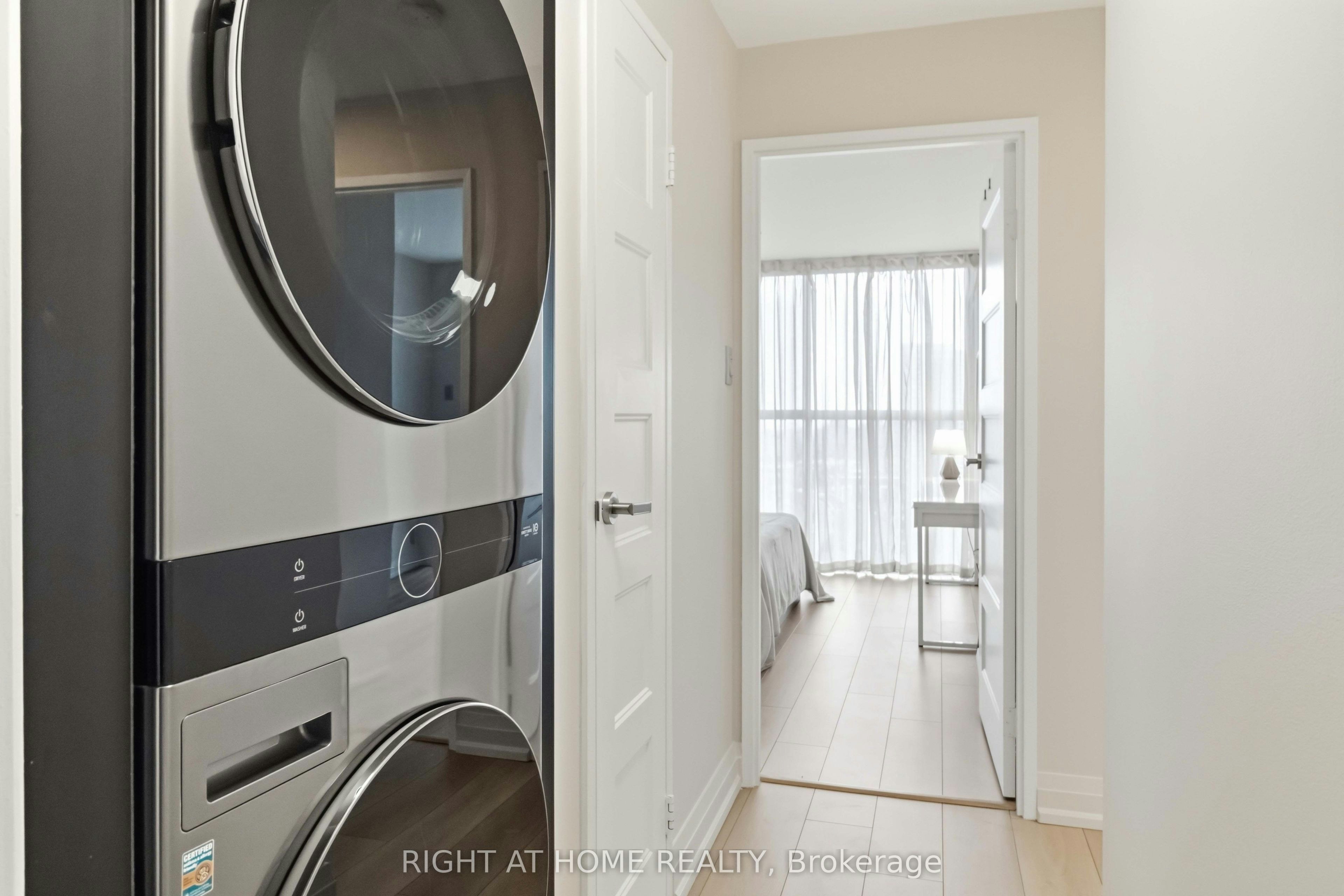 2407-25 Trailwood Drive, Mississauga, ON, L4Z 3K9 - 21