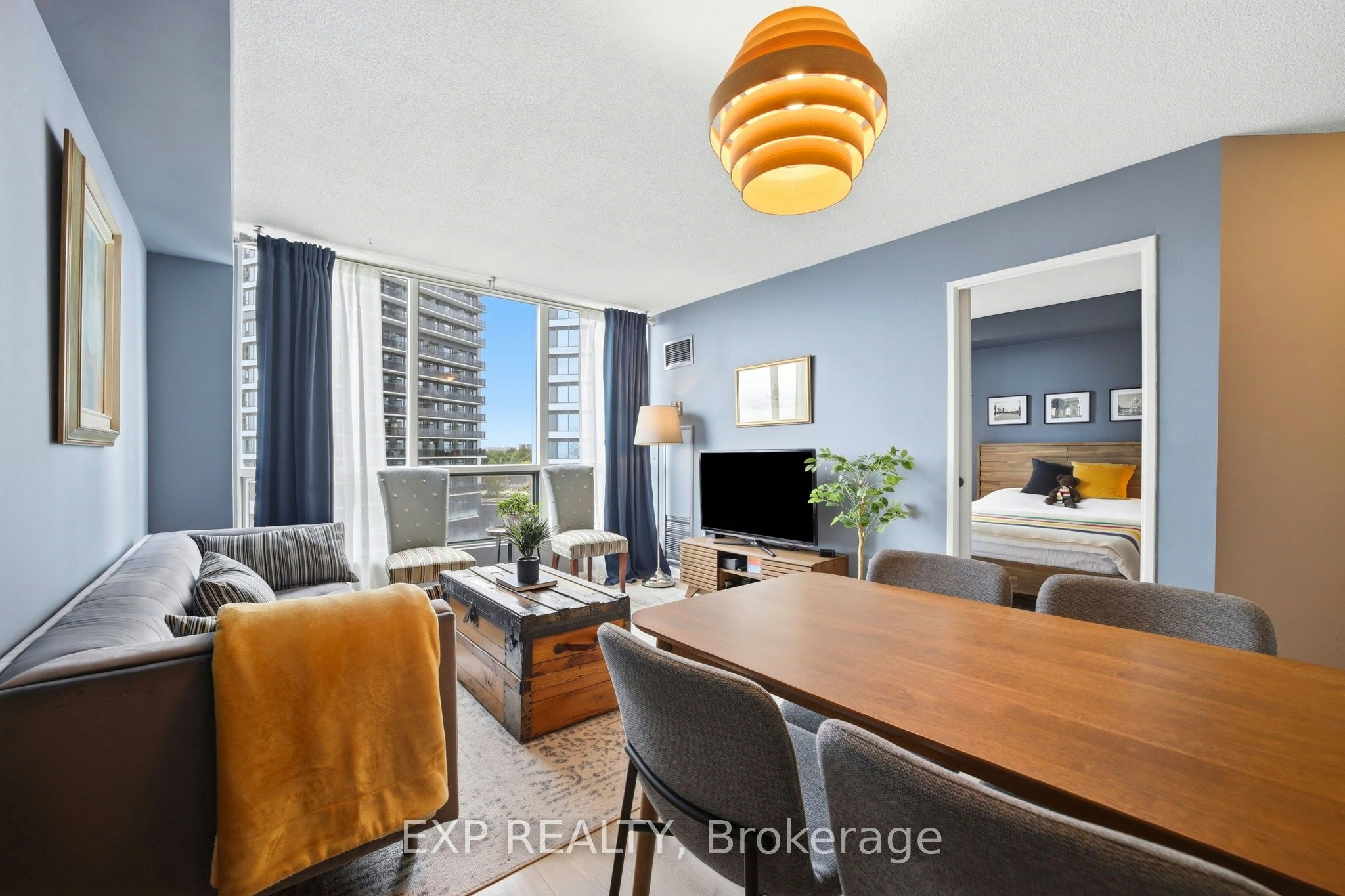 1001-101 Subway Crescent, Toronto, ON, M9B 6K4