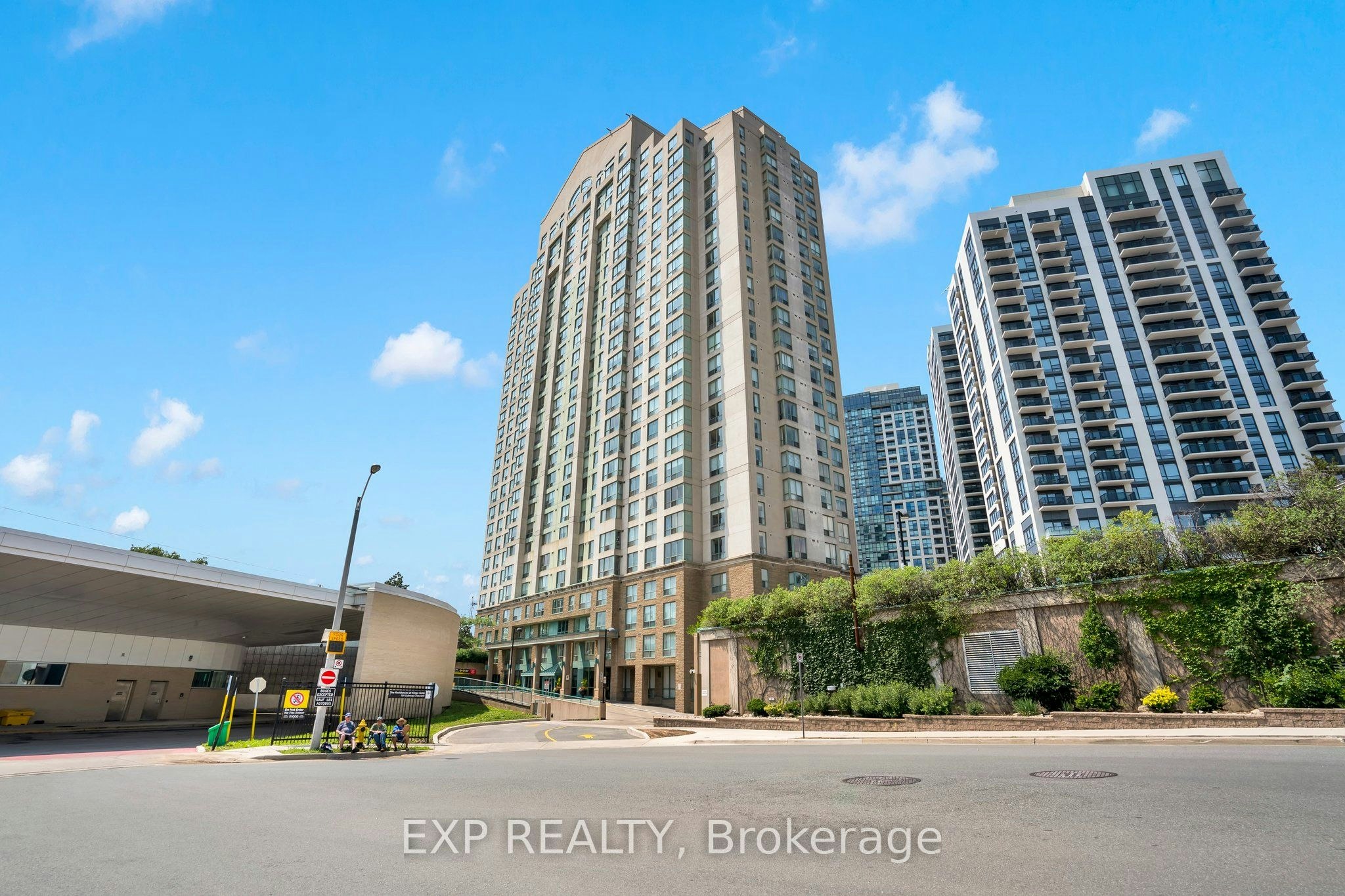 1001-101 Subway Crescent, Toronto, ON, M9B 6K4 - 2