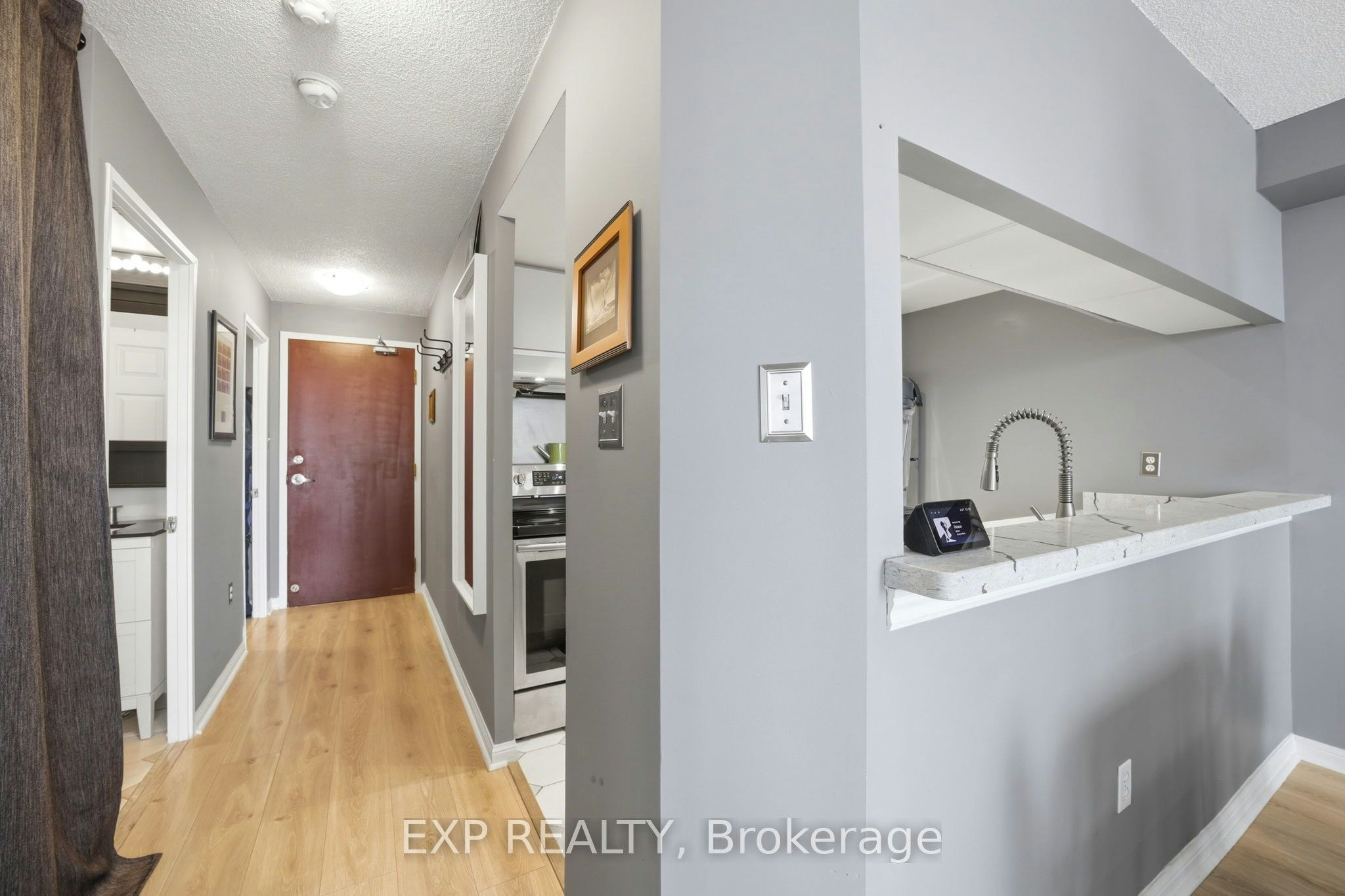 1001-101 Subway Crescent, Toronto, ON, M9B 6K4 - 10