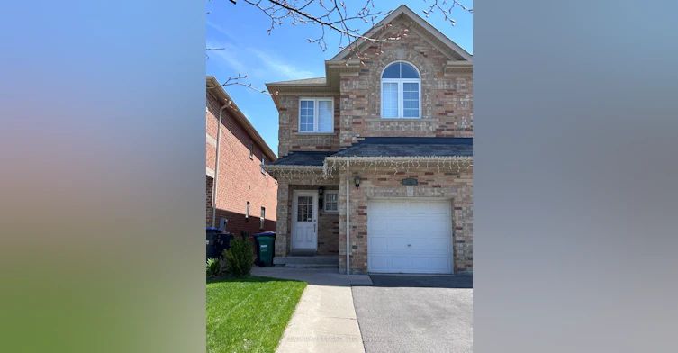 385 Comiskey Crescent, Mississauga, ON, L5W 0C6 - 2