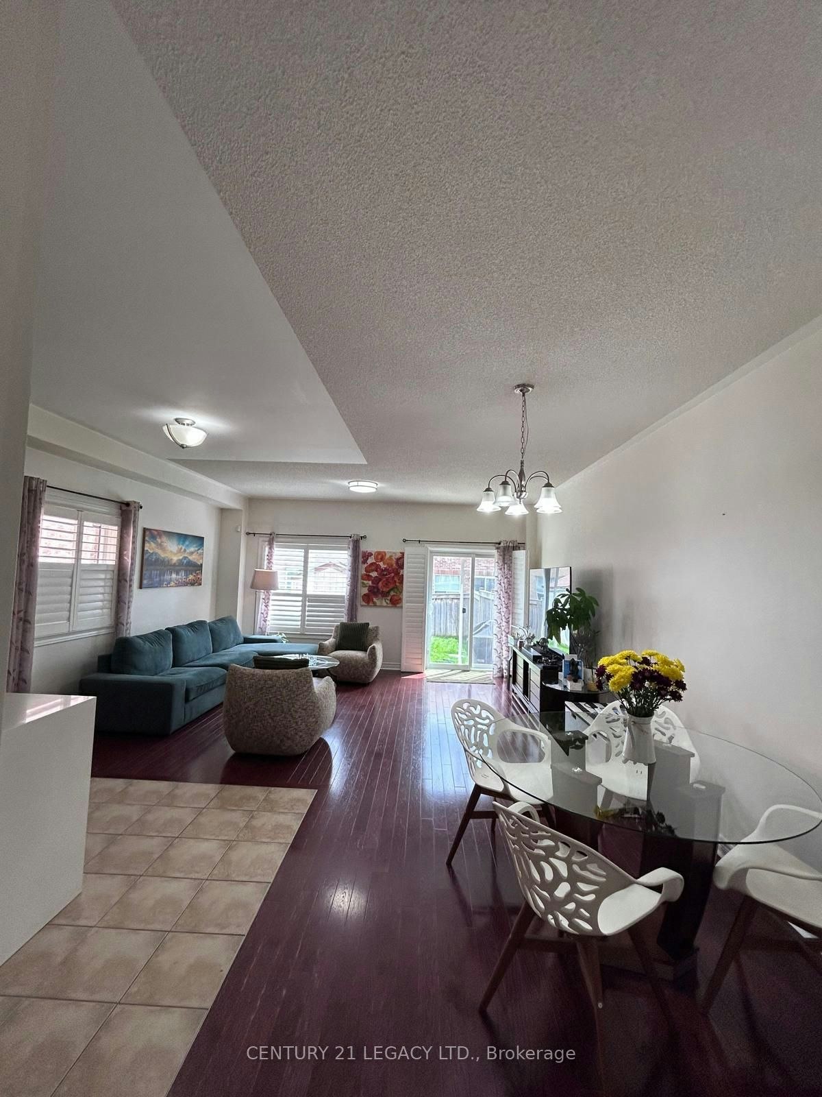 385 Comiskey Crescent, Mississauga, ON, L5W 0C6 - 3