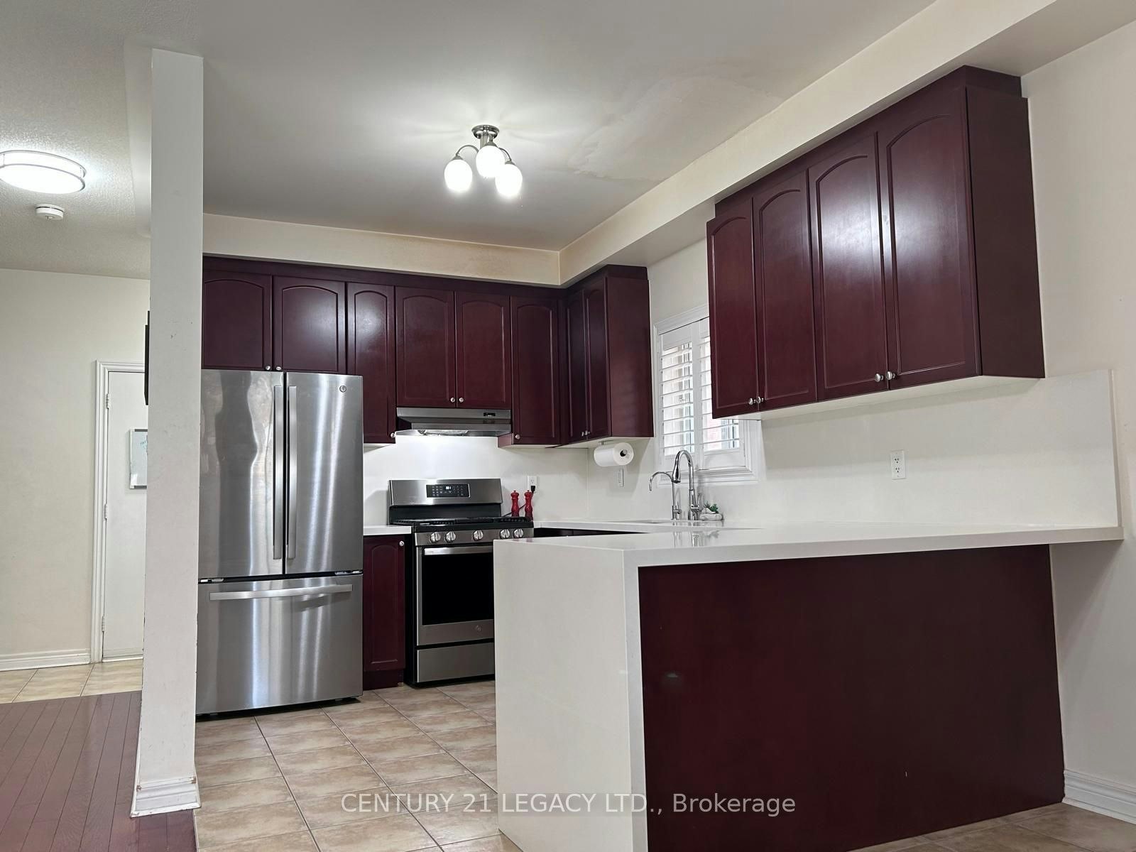 385 Comiskey Crescent, Mississauga, ON, L5W 0C6 - 5