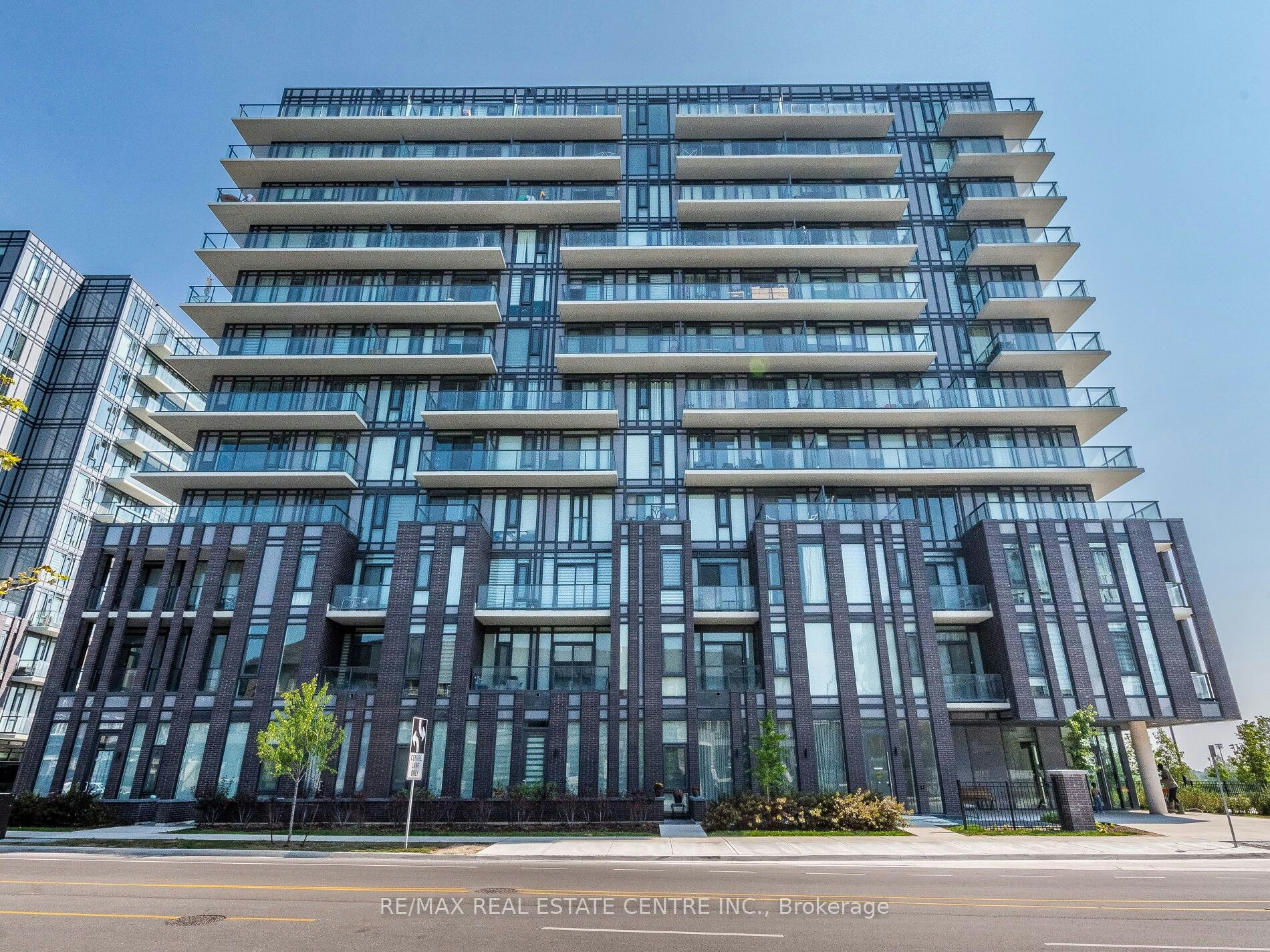 211-215 Veterans Drive, Brampton, ON, L7A 5L6