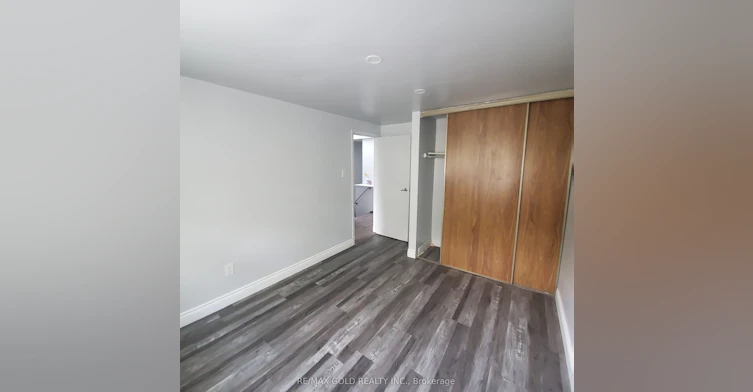7 Auld Croft Road, Toronto, ON, M9W 6E3 - 20