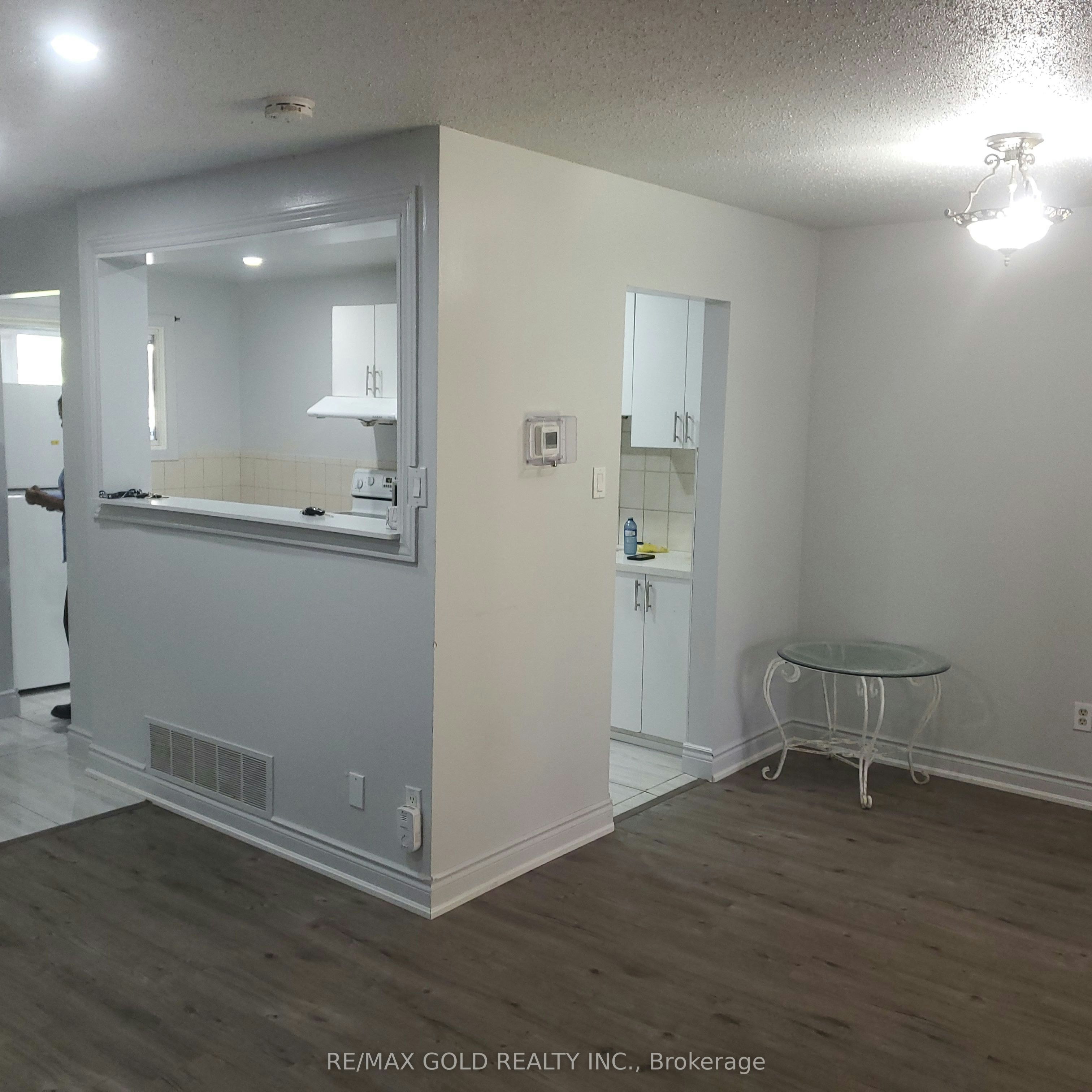 7 Auld Croft Road, Toronto, ON, M9W 6E3 - 6