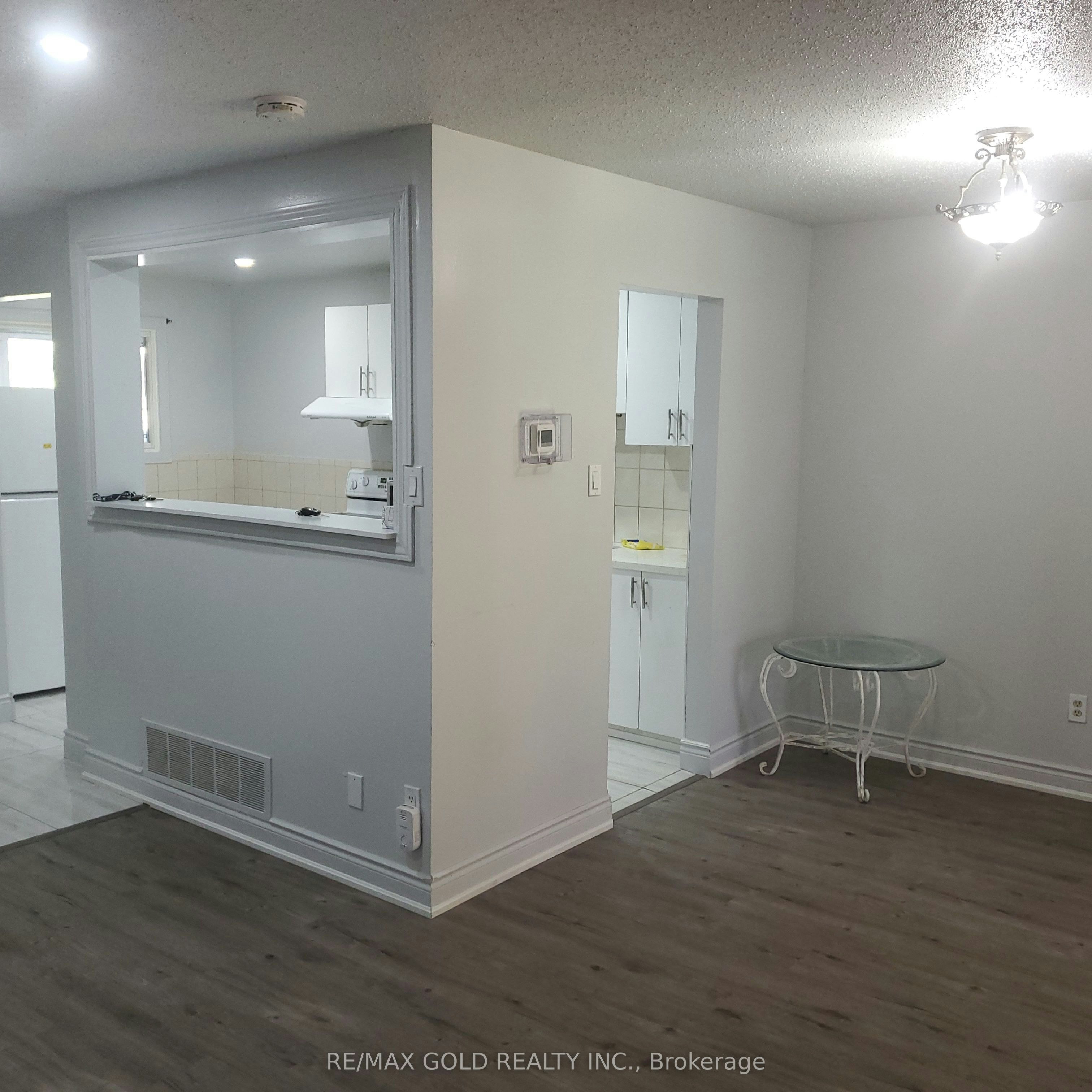 7 Auld Croft Road, Toronto, ON, M9W 6E3 - 8
