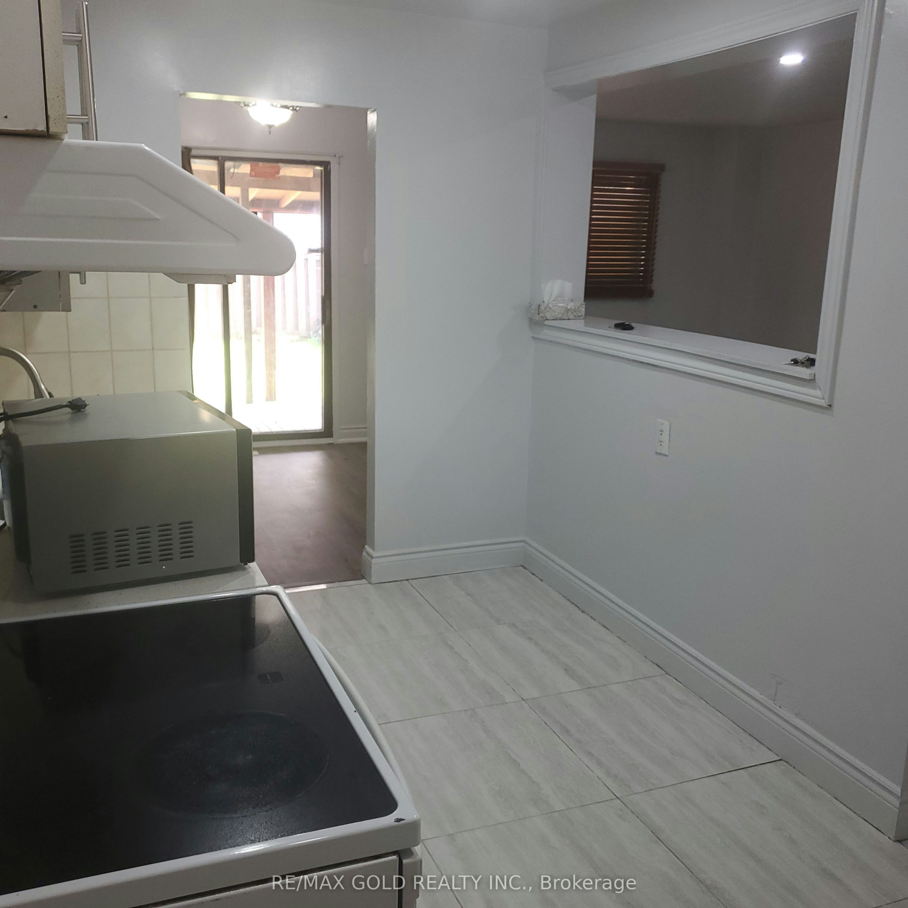 7 Auld Croft Road, Toronto, ON, M9W 6E3 - 10