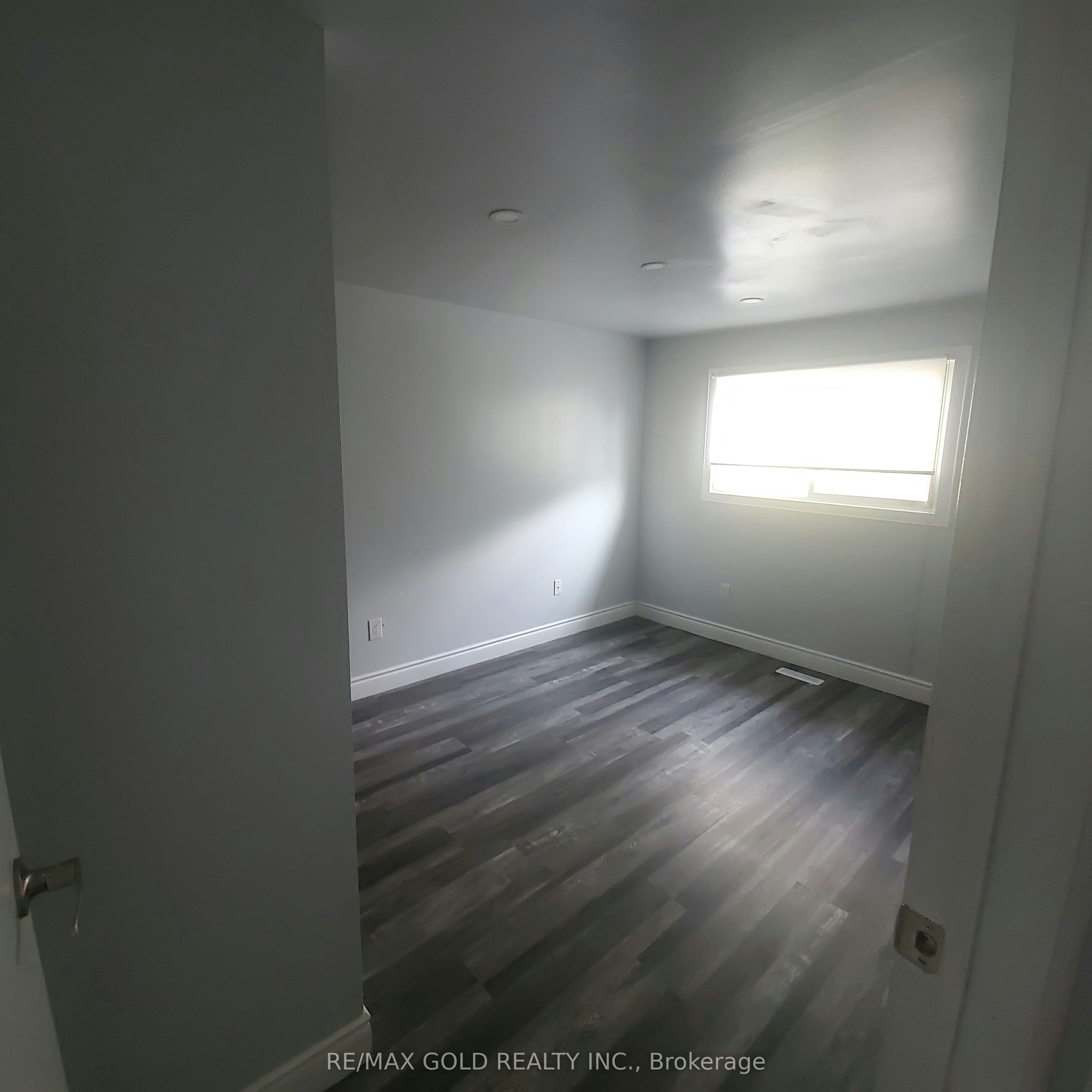 7 Auld Croft Road, Toronto, ON, M9W 6E3 - 19