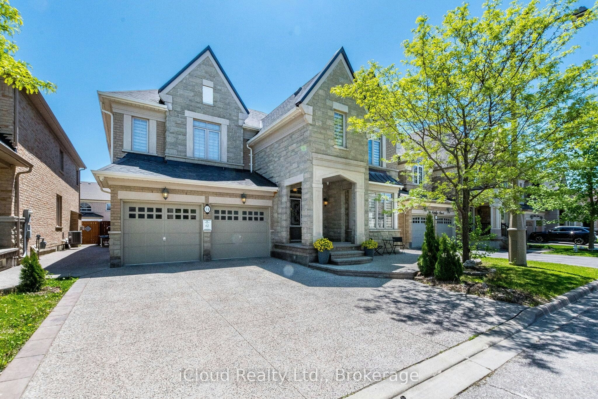 14 Solstice Street, Brampton, ON, L6P 3T5