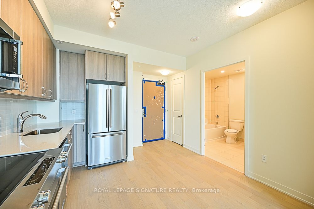 PH209-38 Annie Craig Drive, Toronto, ON, M8V 0A8 - 4