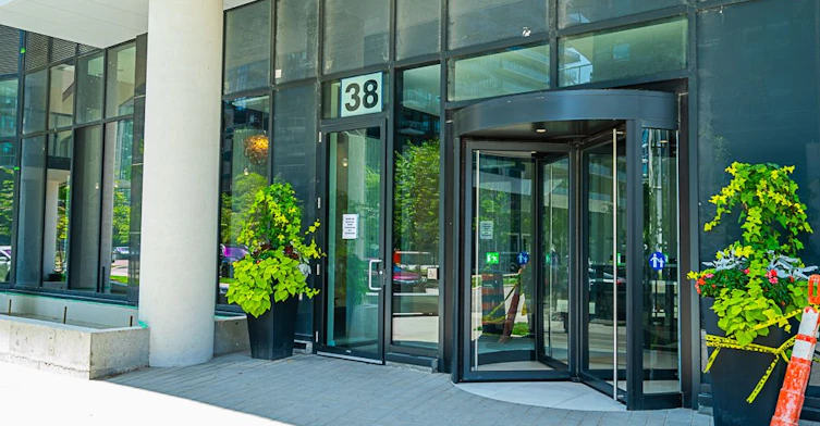 PH209-38 Annie Craig Drive, Toronto, ON, M8V 0A8 - 34