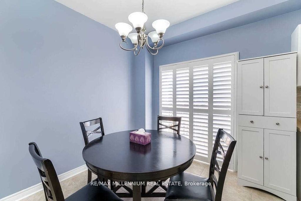 23 Calderstone Drive S, Brampton, ON, L6P 2A4 - 3