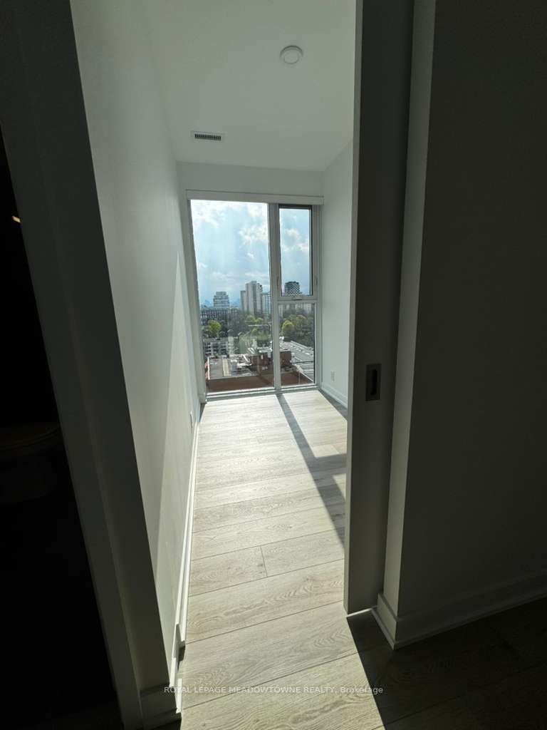 1210-1660 Bloor Street W, Toronto, ON, M6P 0C6 - 11