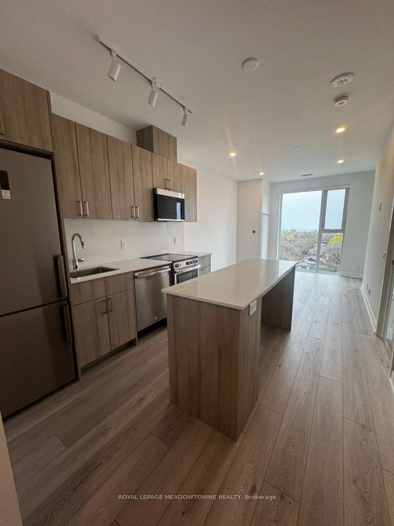 1210-1660 Bloor Street W, Toronto, ON, M6P 0C6 - 3